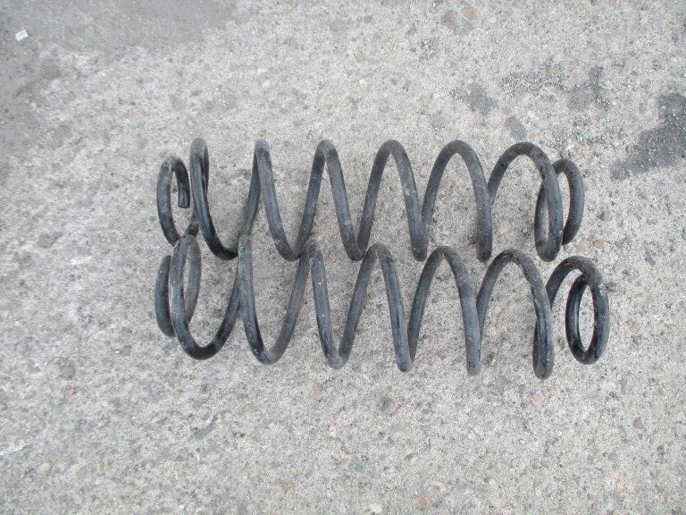 SKODA OCTAVIA 1 I KOMBI SPRĘŻYNA TYLNA - KOMPLET