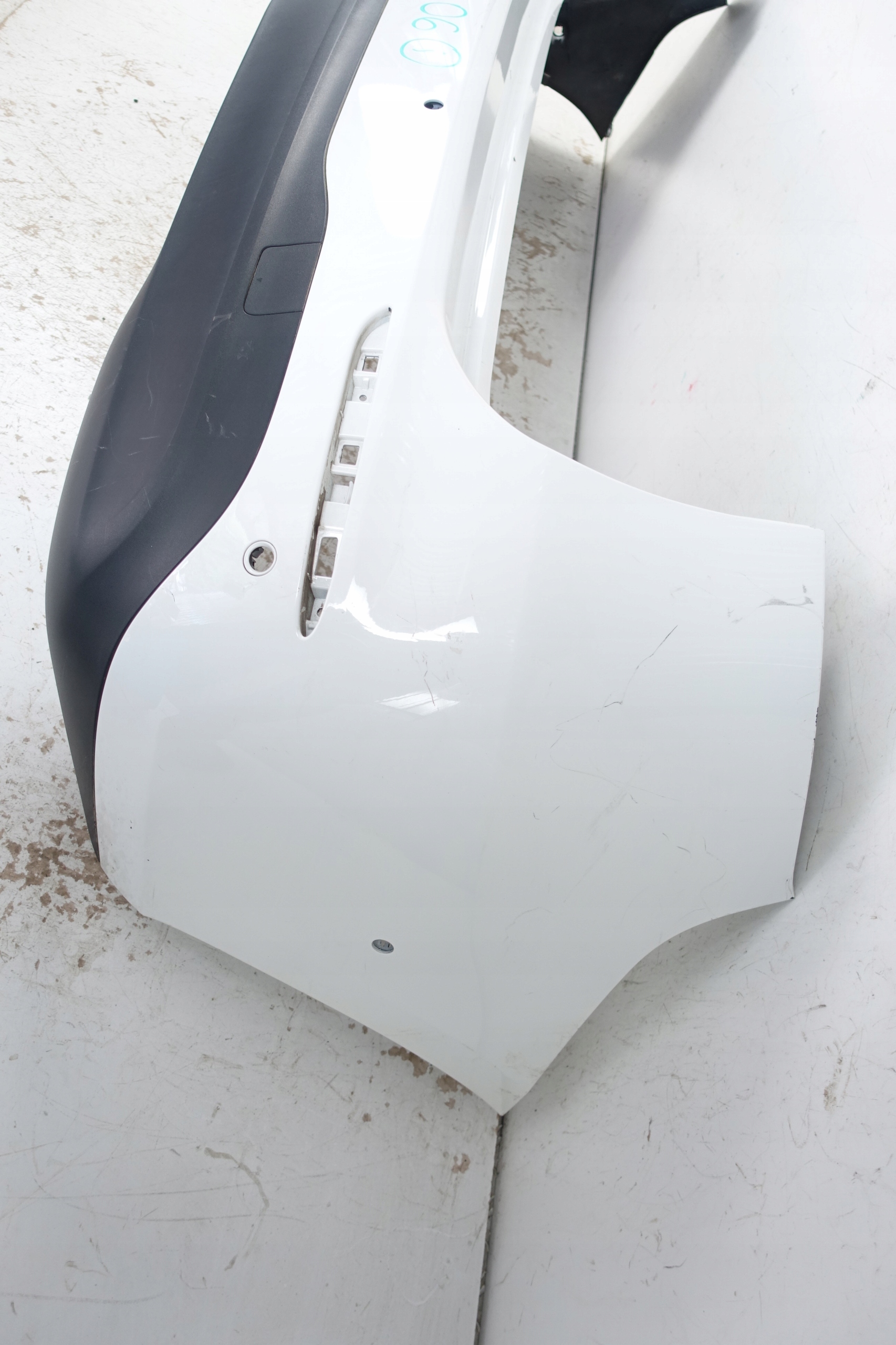 MERCEDES B-KLASA 2018- bumper rear part rear A2478855100