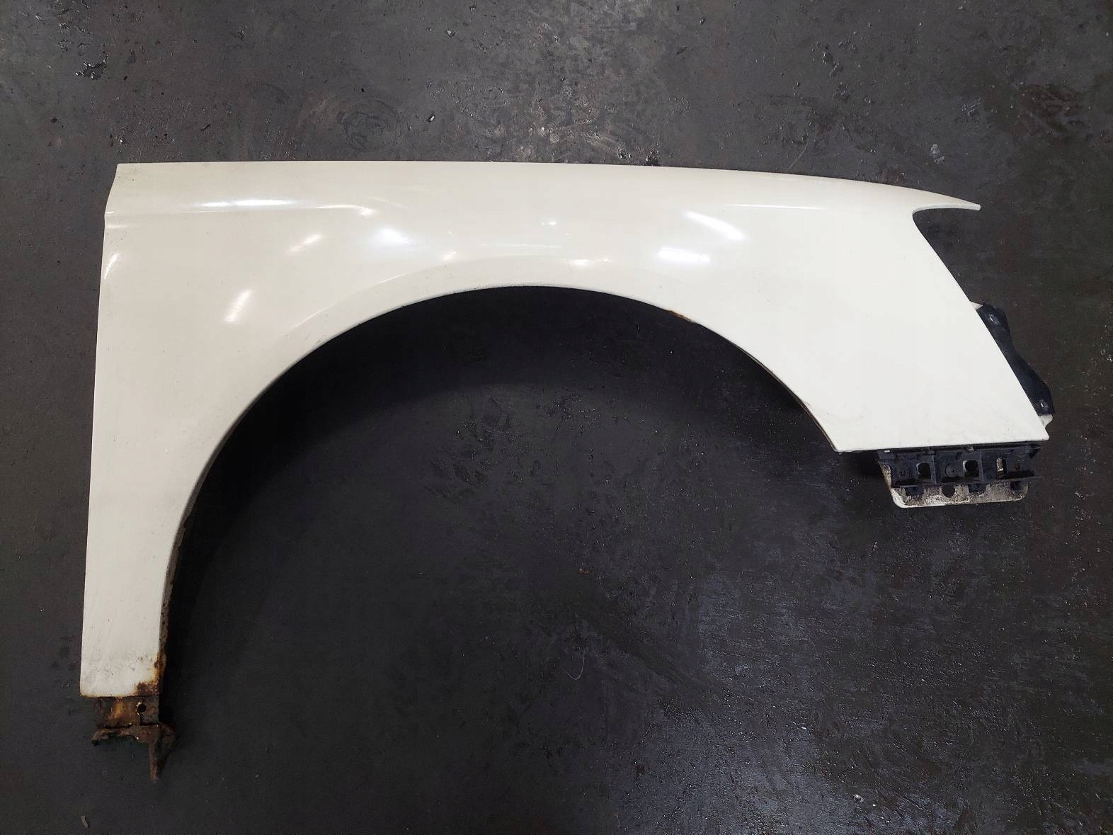 complete front bonnet bumper fender light VOLKSWAGEN PASSAT B6 R115