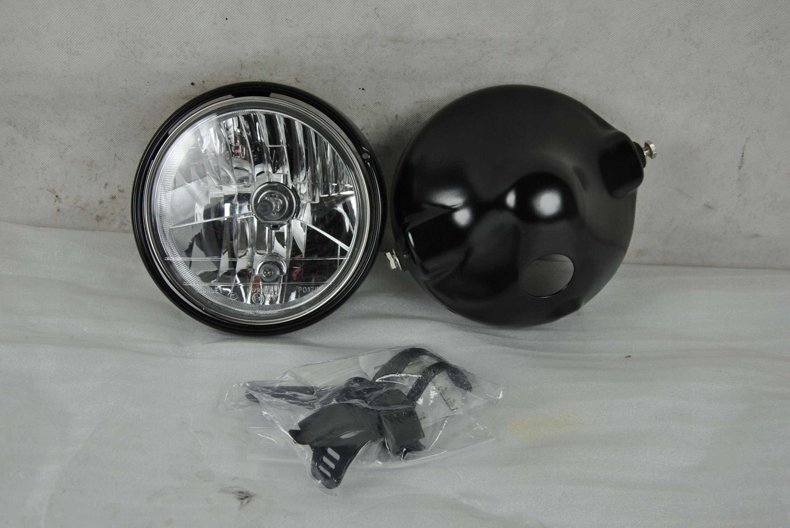Lampa Reflektor predná Honda Suzuki Yamaha