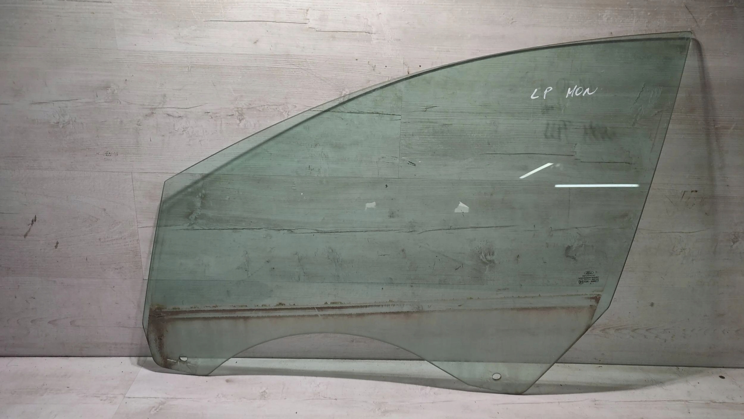 Ford Mondeo MK5 16r 2.0TDCi front side left window door