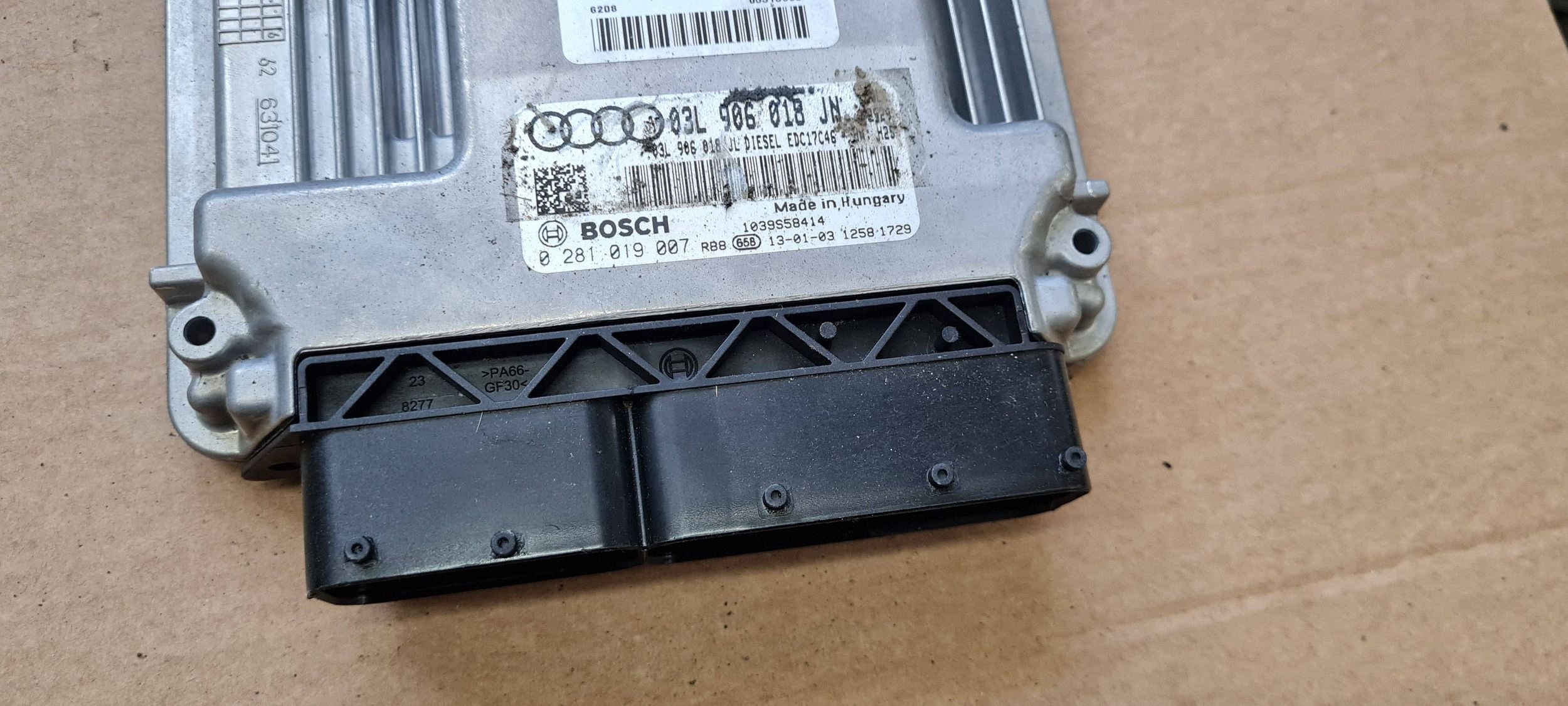 Q5 8R LIFT module control unit computer of the engine 2.0 TDI 03L906018J