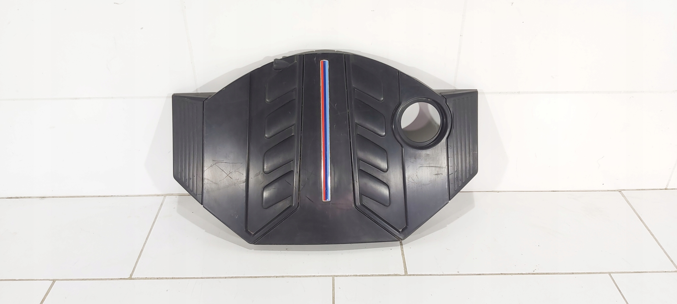 BMW OE 7589646 крышка защита двигателя