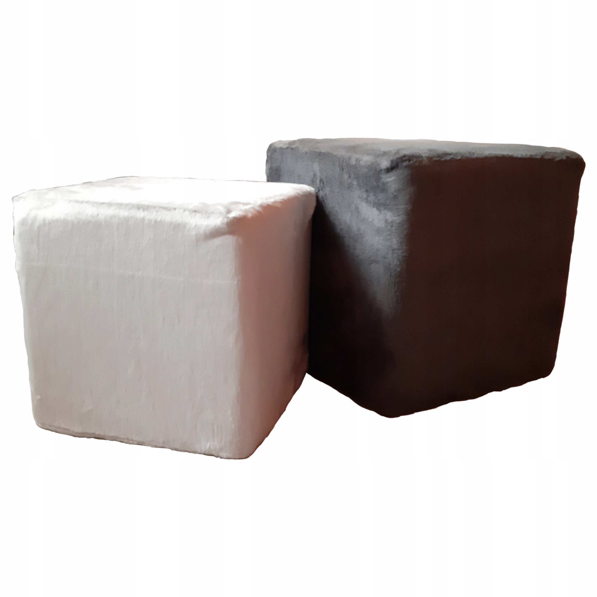

Pokrowiec na pufę 30x30x30 futerkowy