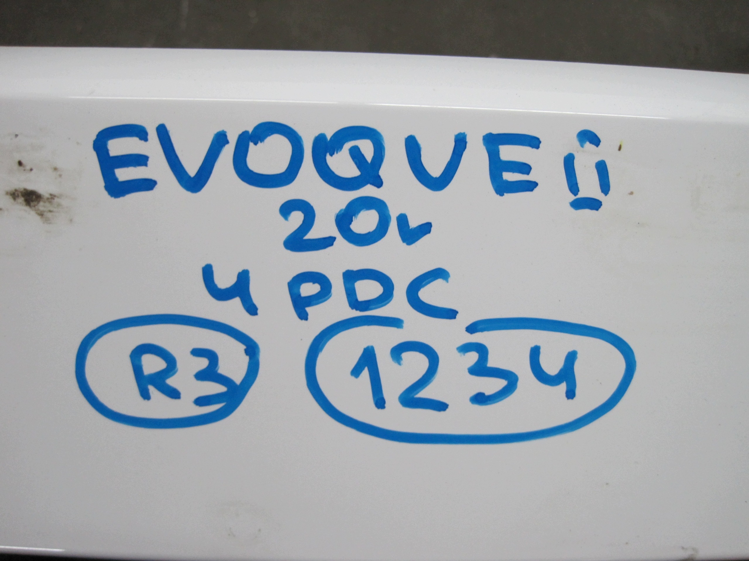 bumper RANGE ROVER EVOQUE II 4 PDC front