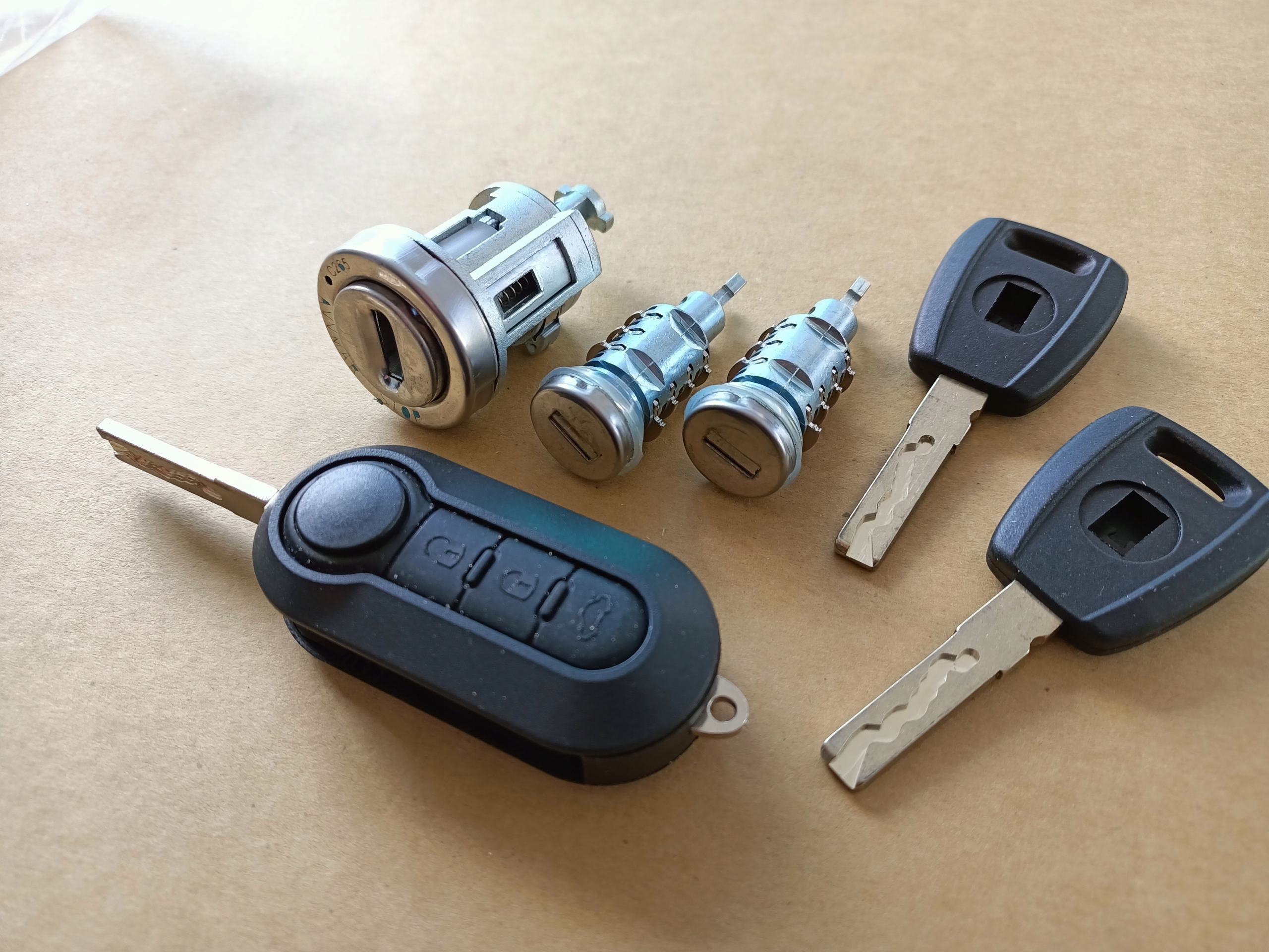 WKLADKI ZAMKI DRZWI STACYJKA PEUGEOT BOXER 2006 Catalog number for substitute 5770Z 13