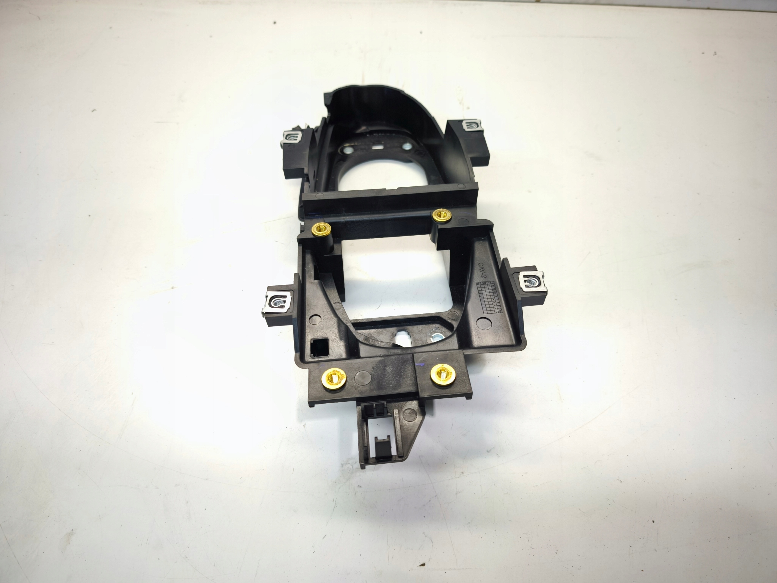 holder bracket TUNELU SRODKOWEGO AUDI A4 B9 8W1863531A