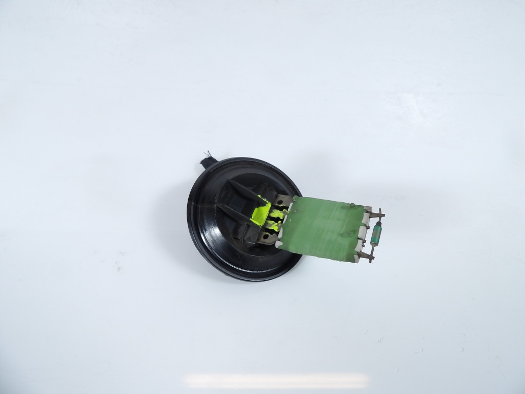 SKODA RAPID heater fan resistor