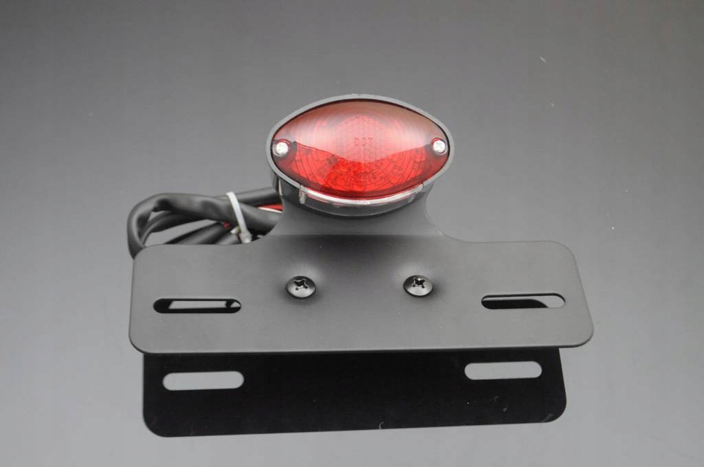 

Lampa Tylna Tył Custom Bober Czarna Kocie Oko