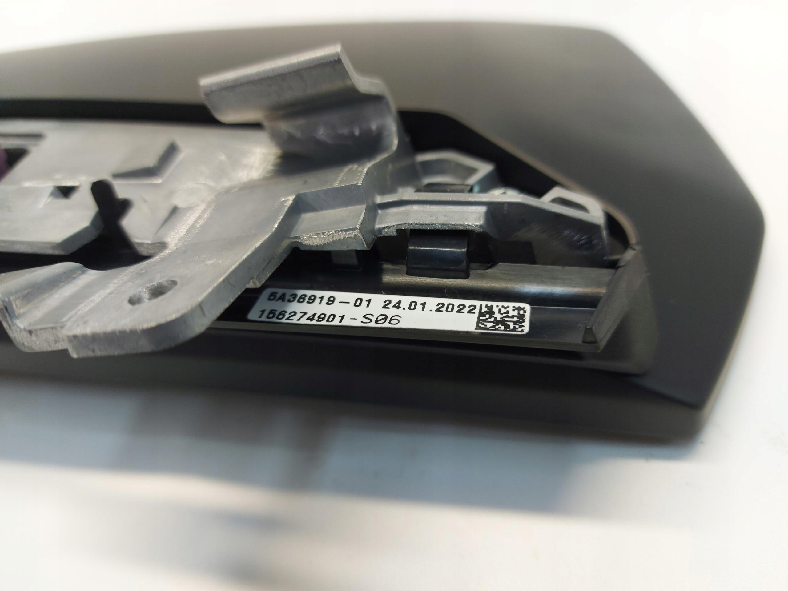 BMW U06 200i Ekran display dials RHD 5A58D28
