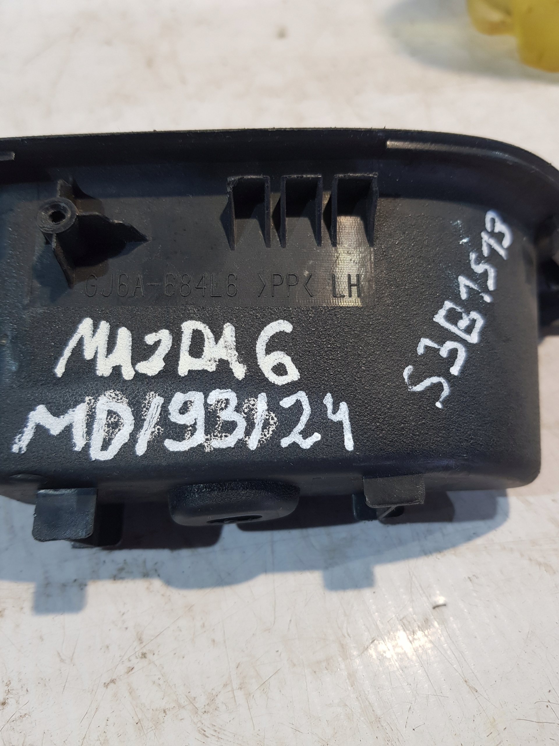 MAZDA 6 GG PANEL Vitre Rétroviseur KGJ6A-684L6