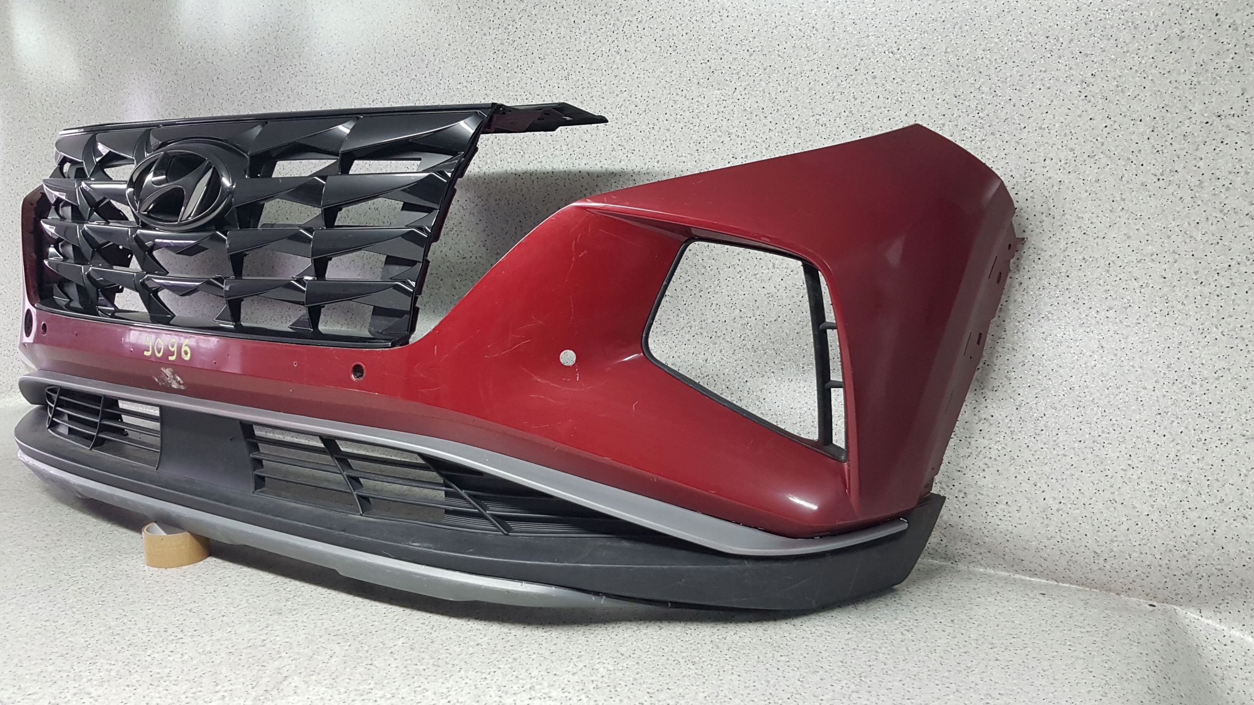 HYUNDAI TUCSON IV 2020 - bumper front 9096
