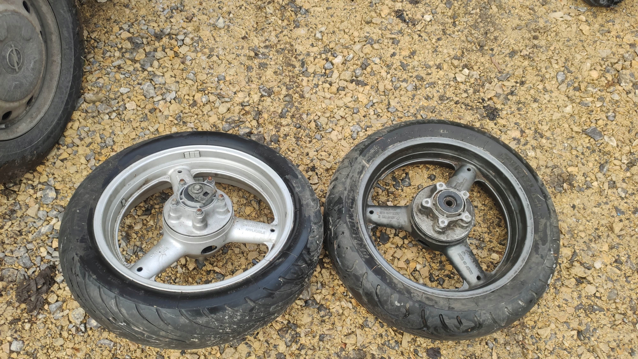 ЕС КОЛЕСО ЗАДНЕГО ОБОДА ДЛЯ SUZUKI BANDIT GSX 600 F 00-04