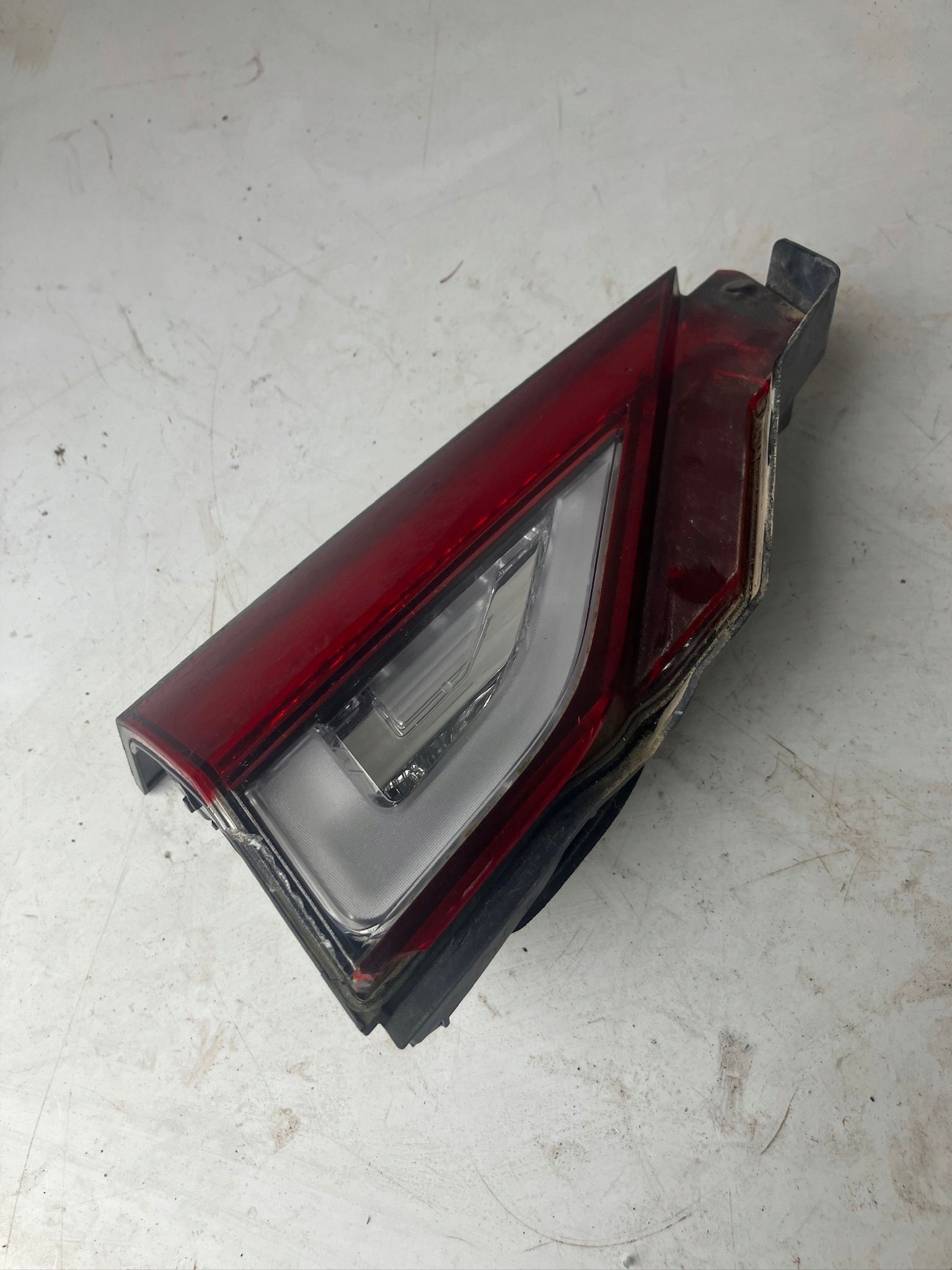 light to the bonnet left rear part MITSUBISHI ECLIPSE CROSS LIFT 21- W6204 LED