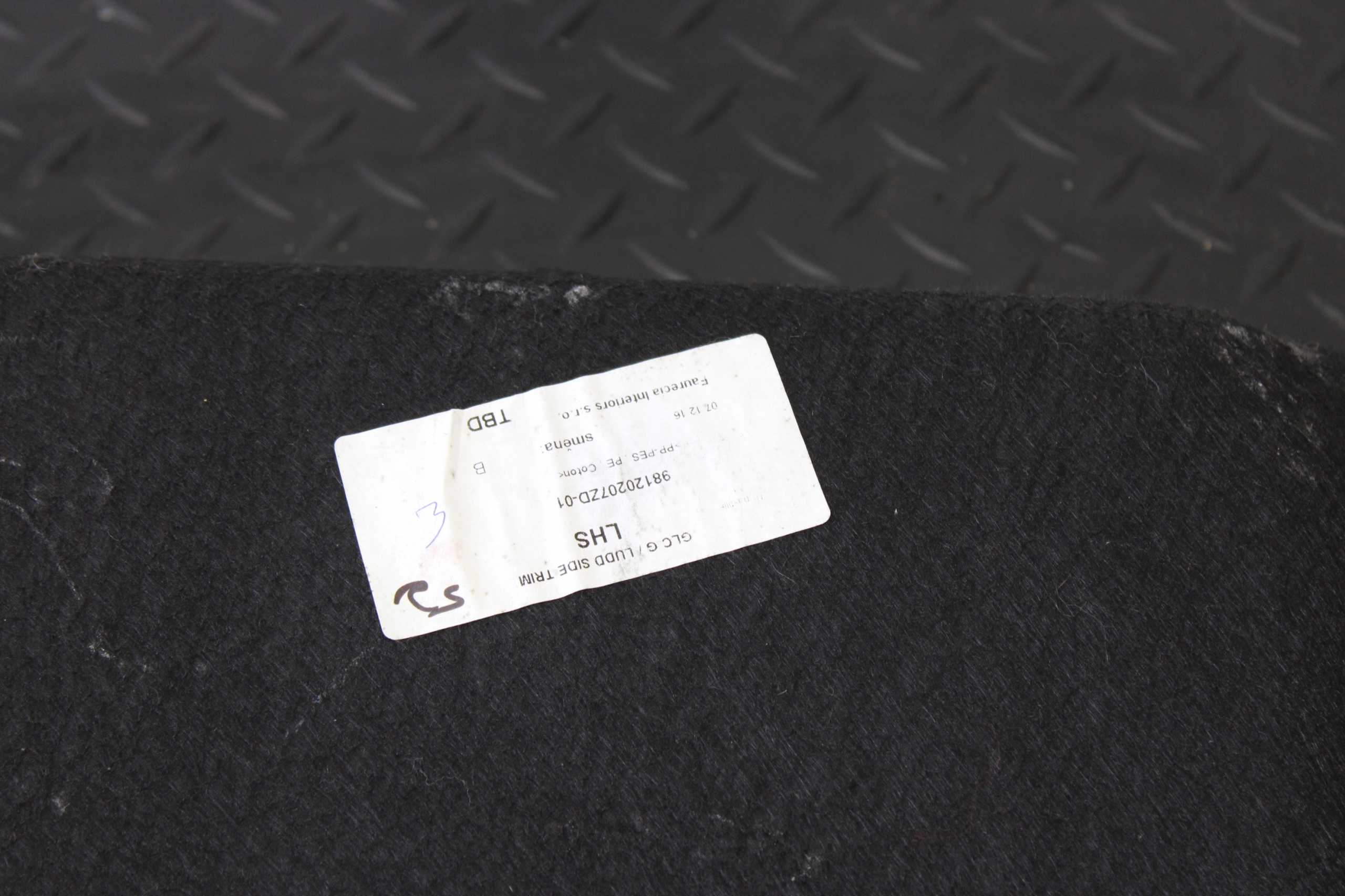 boot upholstery left rear part 98120207ZD CITROEN C3 III 3