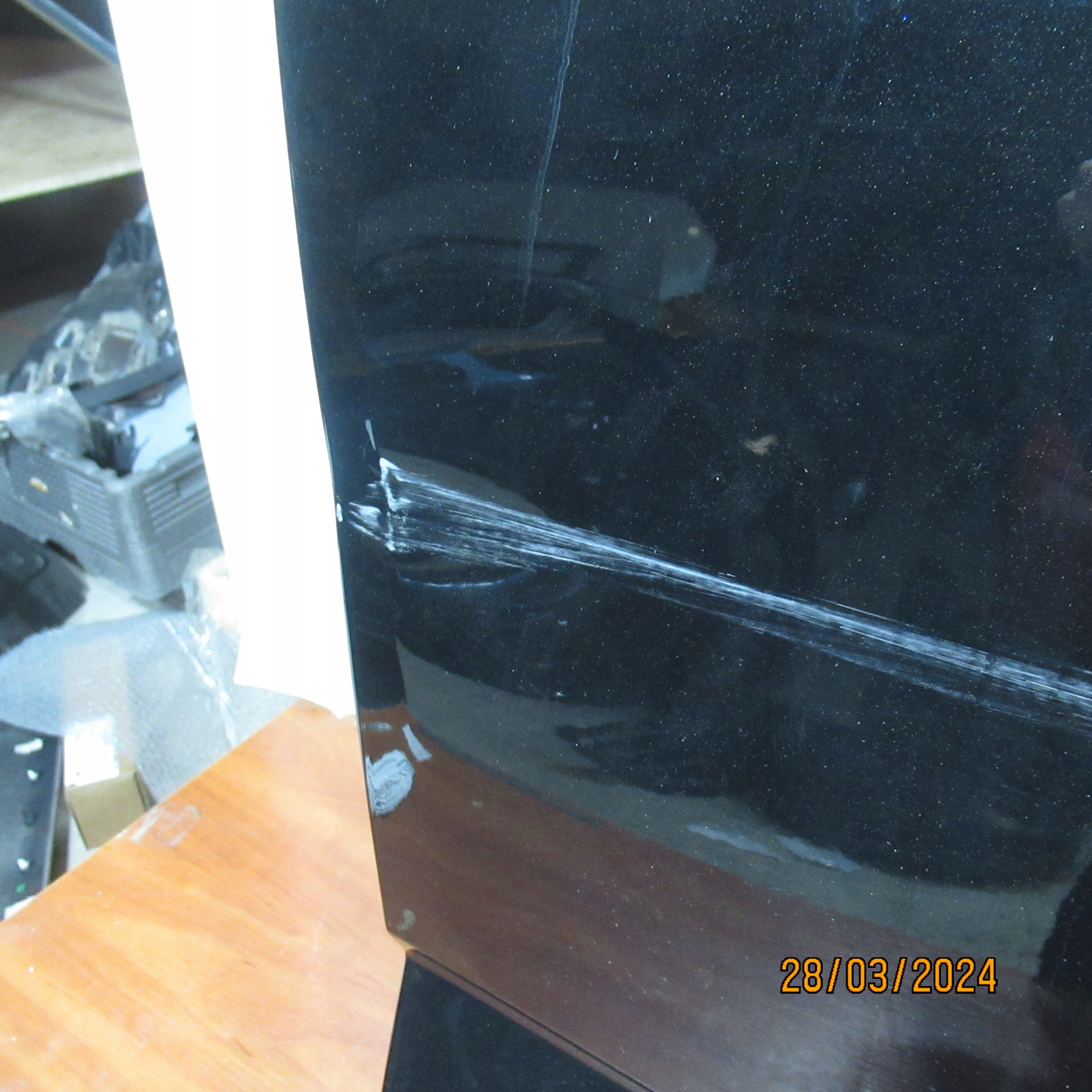 HG-271 DRZWI PRAWY PRZÓD AUDI Q3 83F SPORTBACK 83F831052A Strona zabudowy tył - prawa