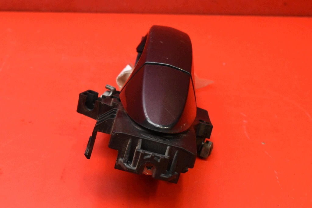 handle right front front grey 8A61-A224A36-AK FORD FIESTA MK7 08-17