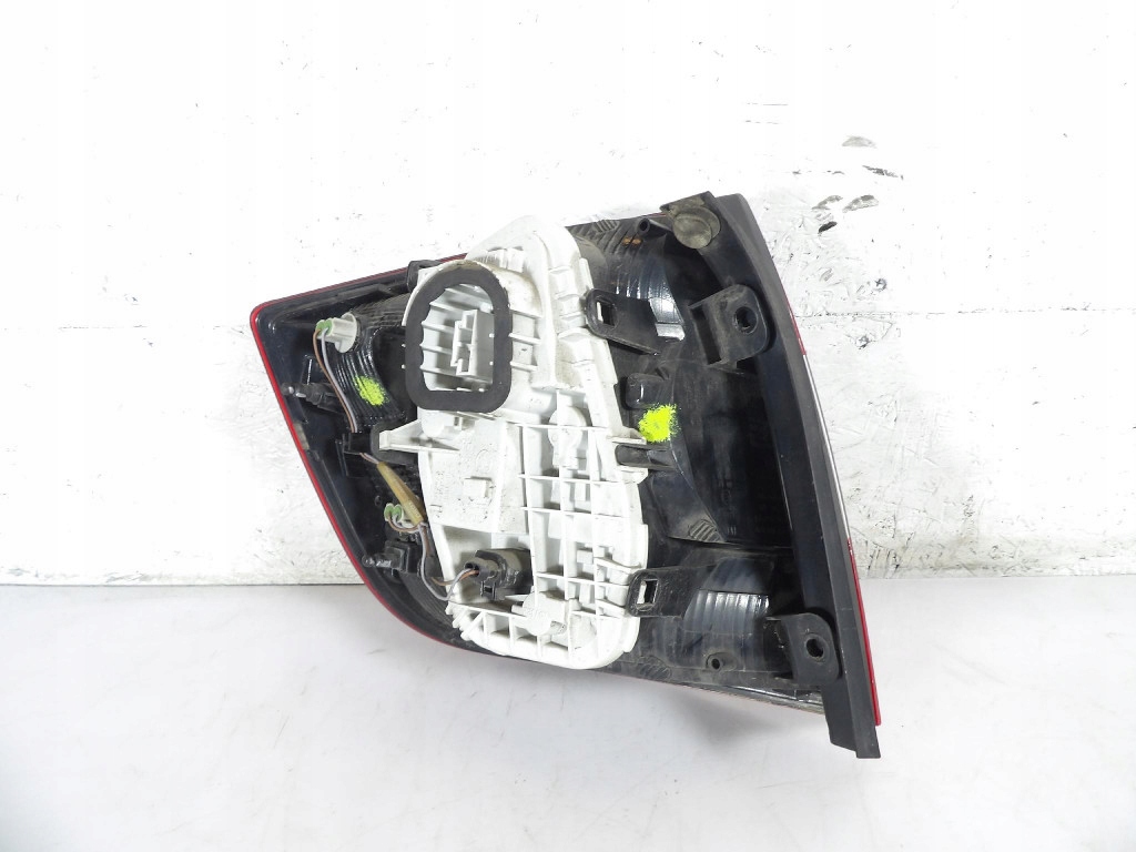 SKODA RAPID LIFTBACK Licht heck rechts 5JH945208
