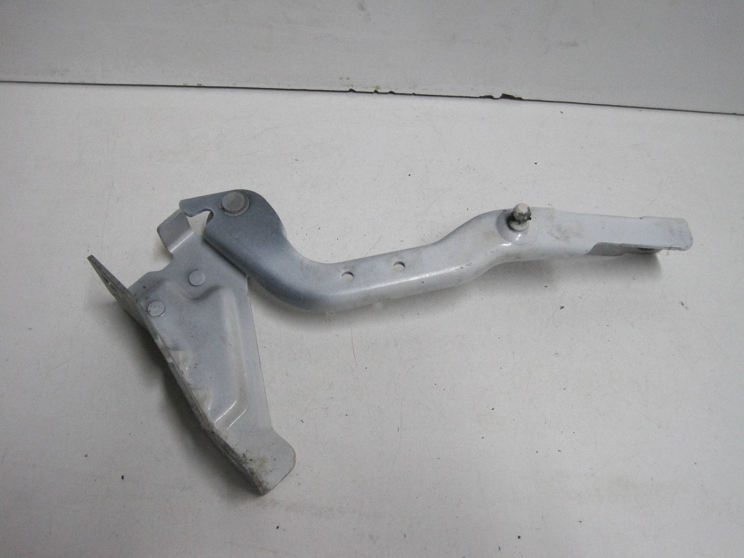 scharniere der motorhaube rechts RENAULT AUSTRAL 654008358R