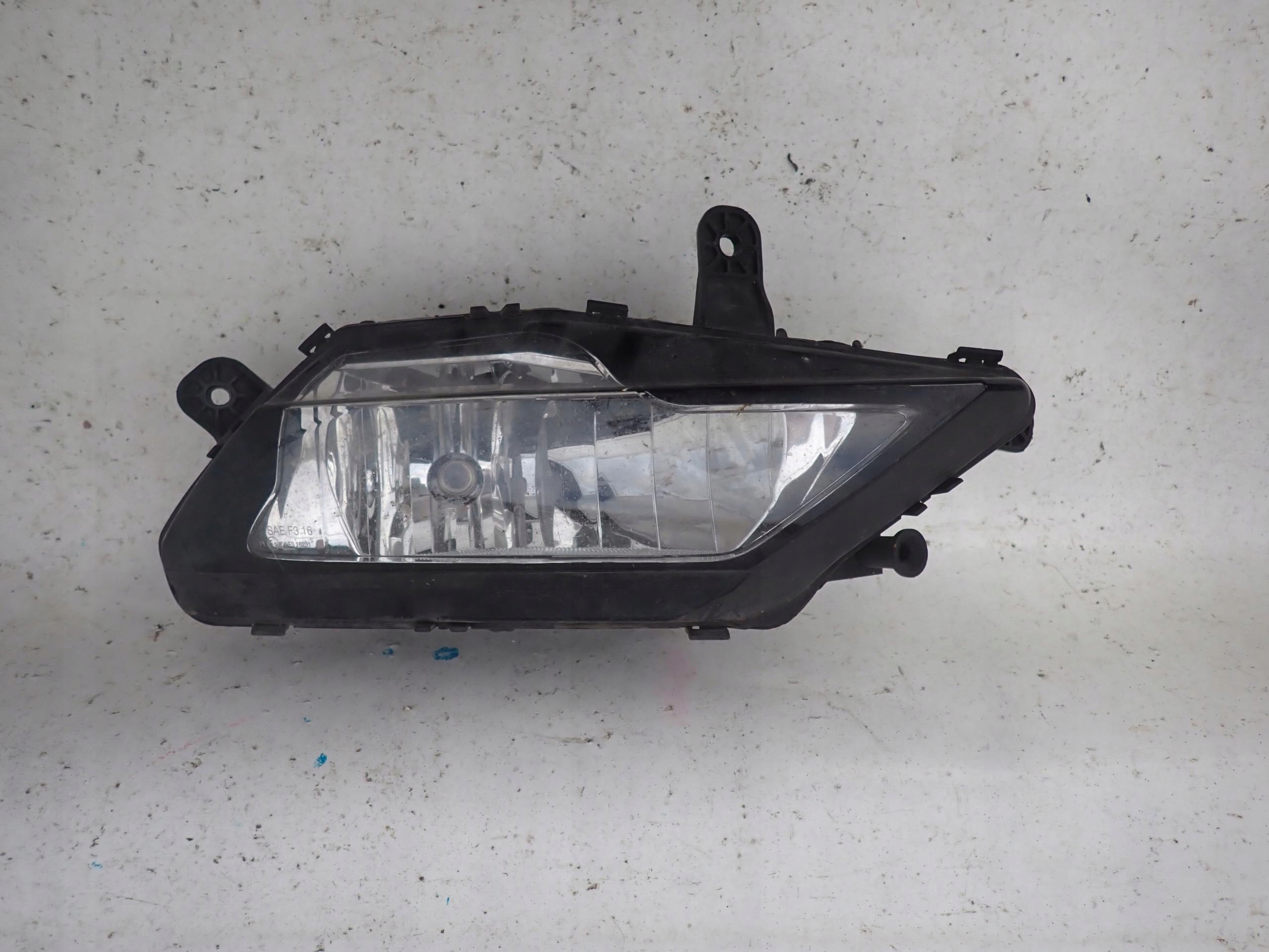 OPEL ASTRA K V LIFT 19- Nebelscheinwerfer rechts DRL