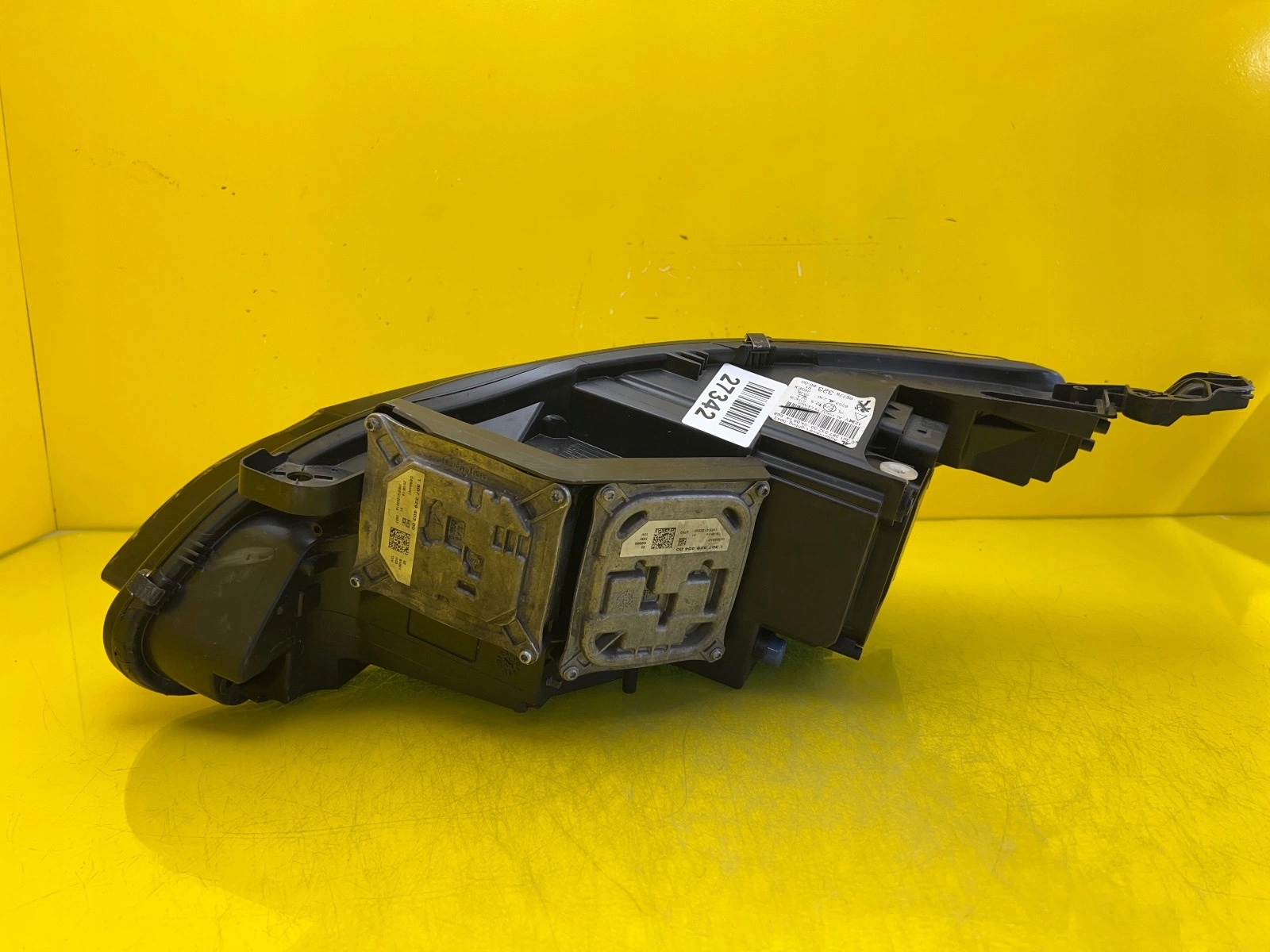 light right Peugeot 308 T9 Full Led 9677832380-00