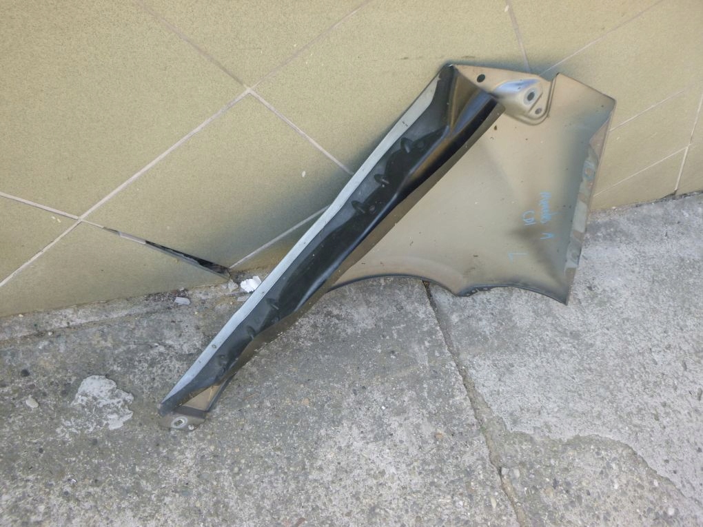 MERCEDES A KLASA W 169 fender front left