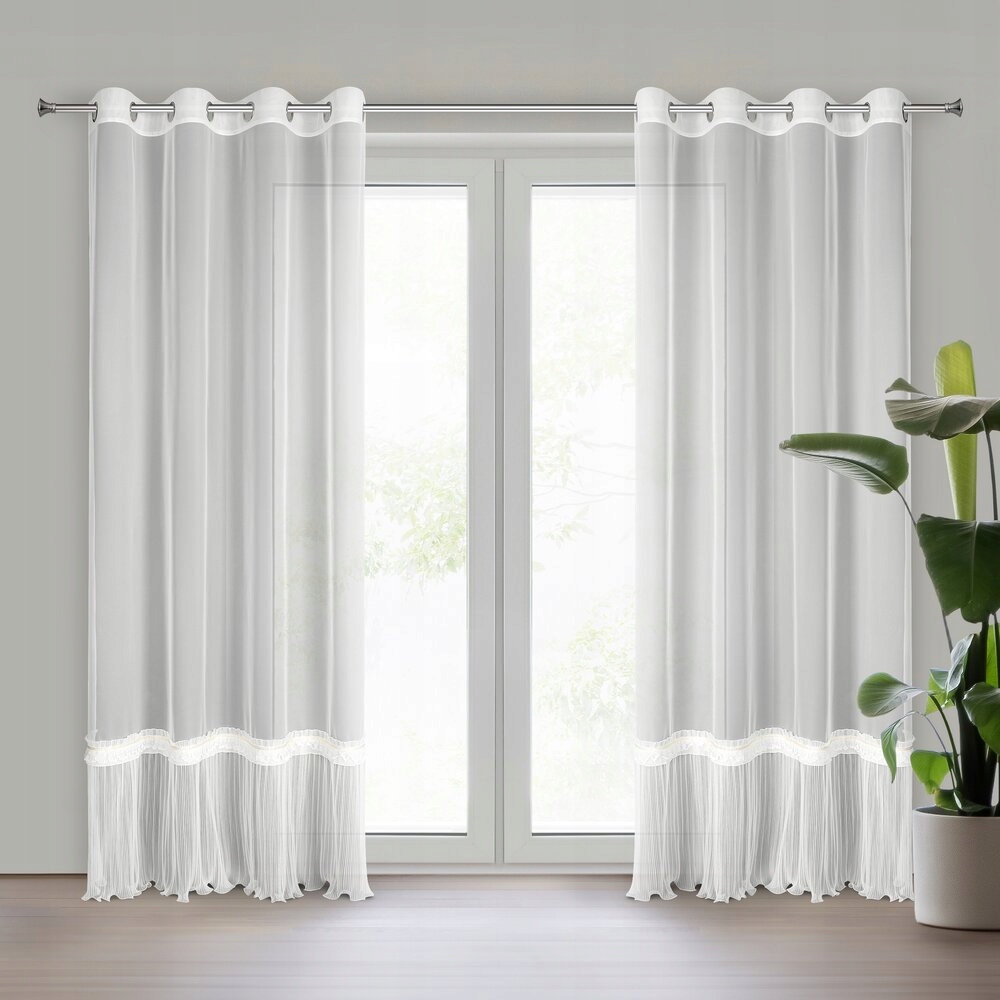 Hotová záclona na průchodkách Megan 140x250 Eurofirany bílá s aplikací