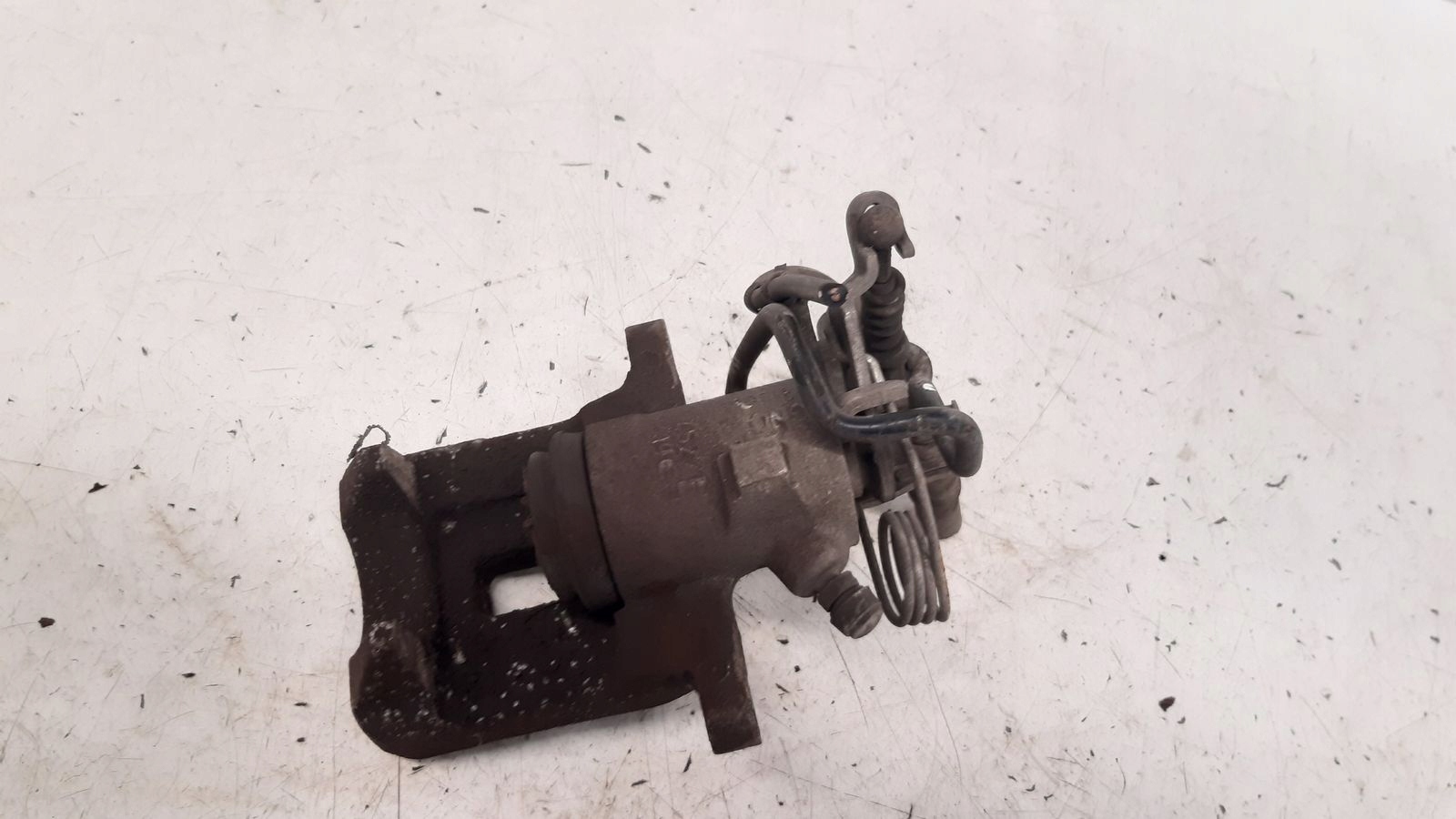 caliper rear part rear right VW Caddy III 1,6 TDI