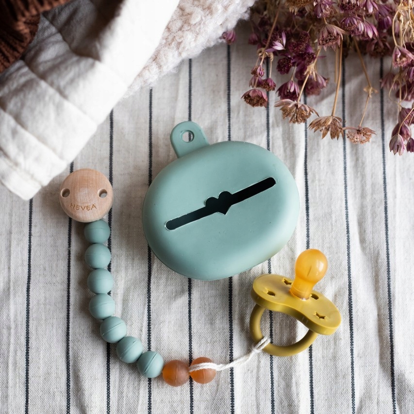 Hevea etui kauczukowe na smoczek Powder Pink Kod producenta 5710087436610