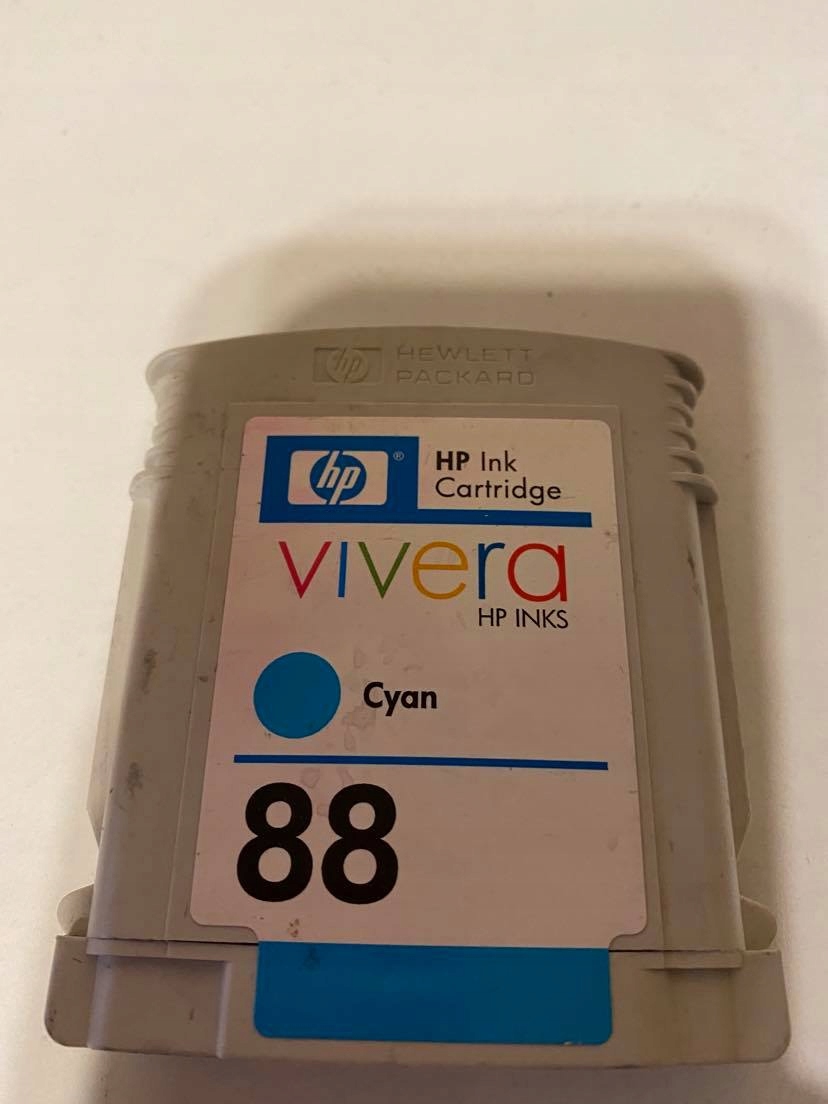 HP TUSZ WKŁAD 88 C9386A CYAN ORYGNIAŁ PUSTY