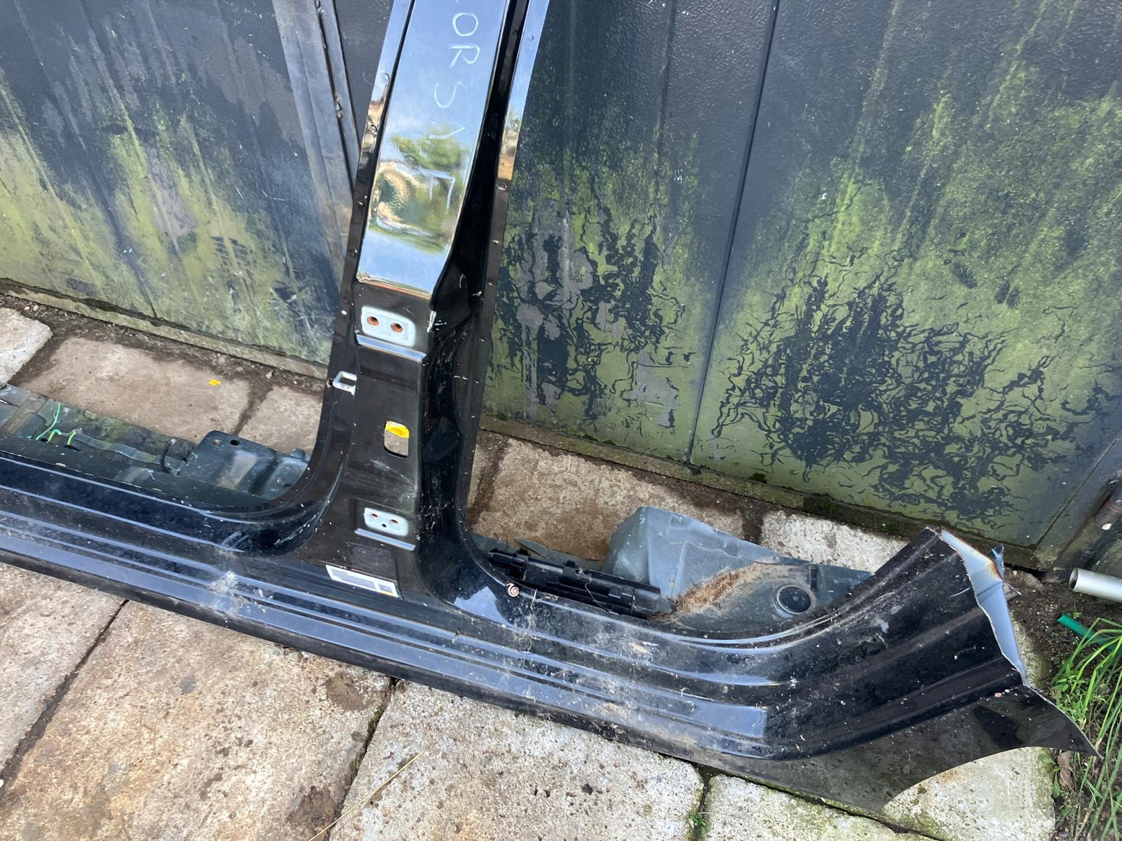 threshold long pillar left OPEL CORSA F