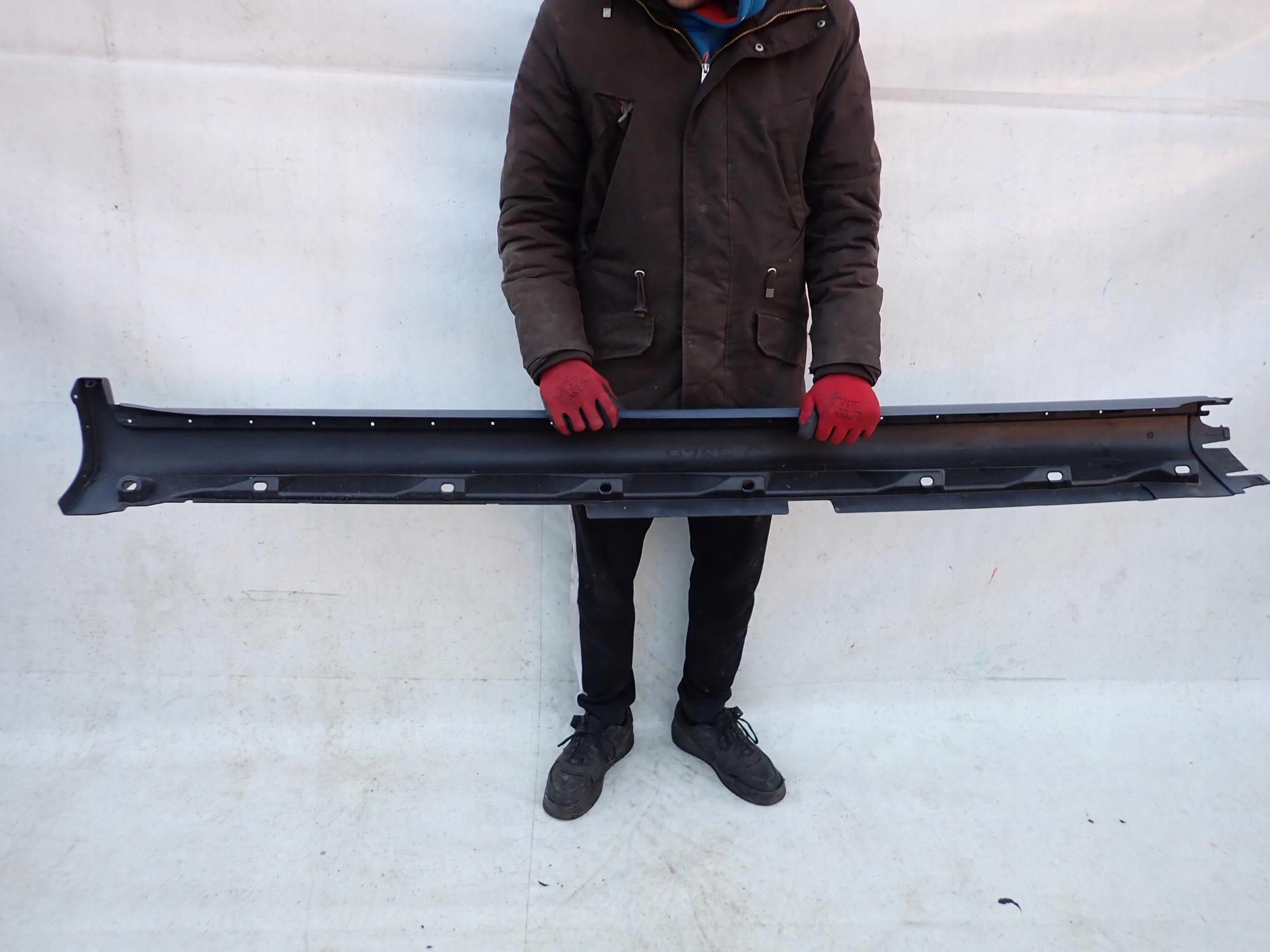 VOLVO V70 II LIFT 05-07 threshold moulding threshold left