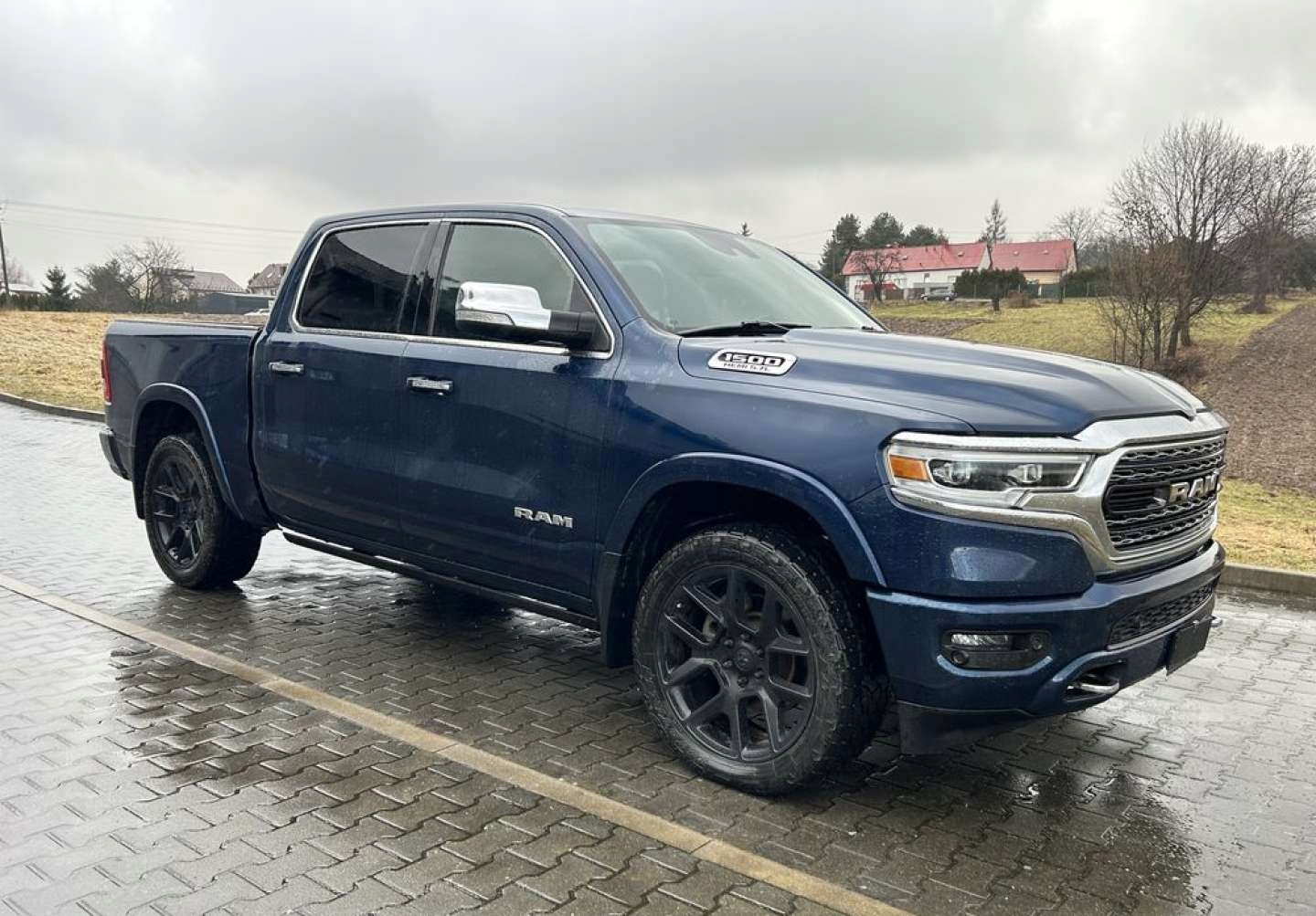 Dodge RAM Dodge RAM 5.7 4x4 5.7 Benzyna 390KM