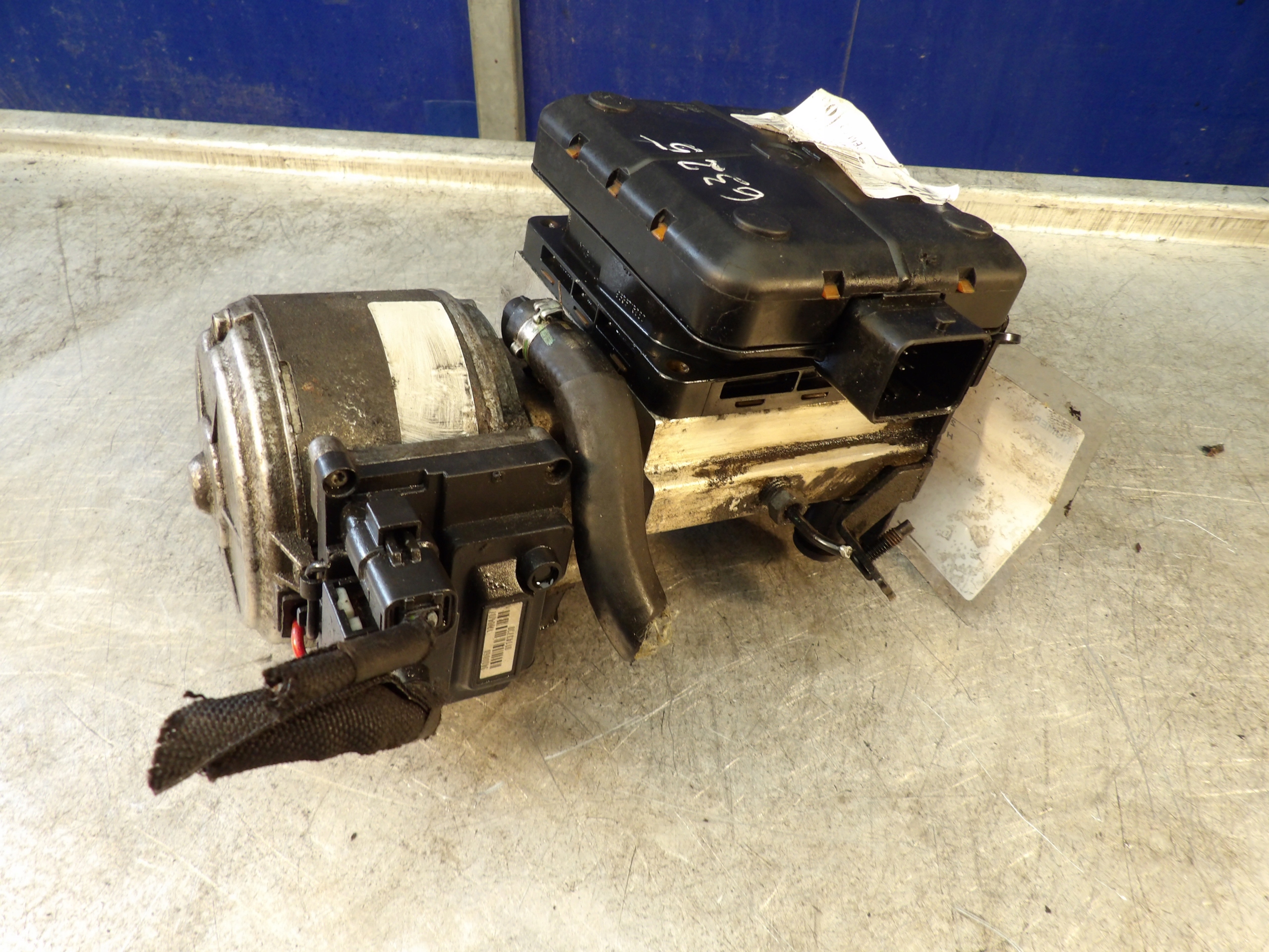 Citroen C6 pumpa hydraulicka 966316670041
