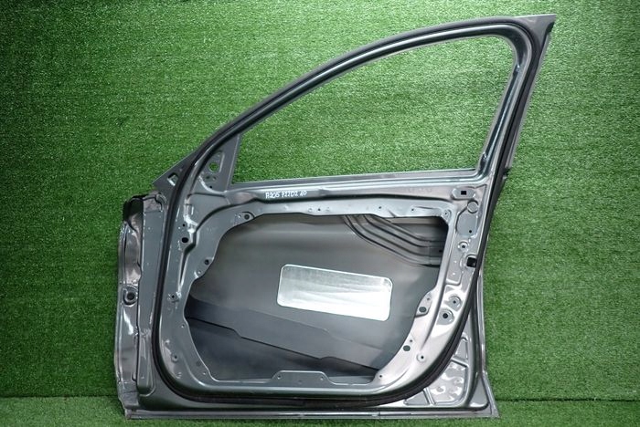 MERCEDES W205 205 C-KLASA door right front front
