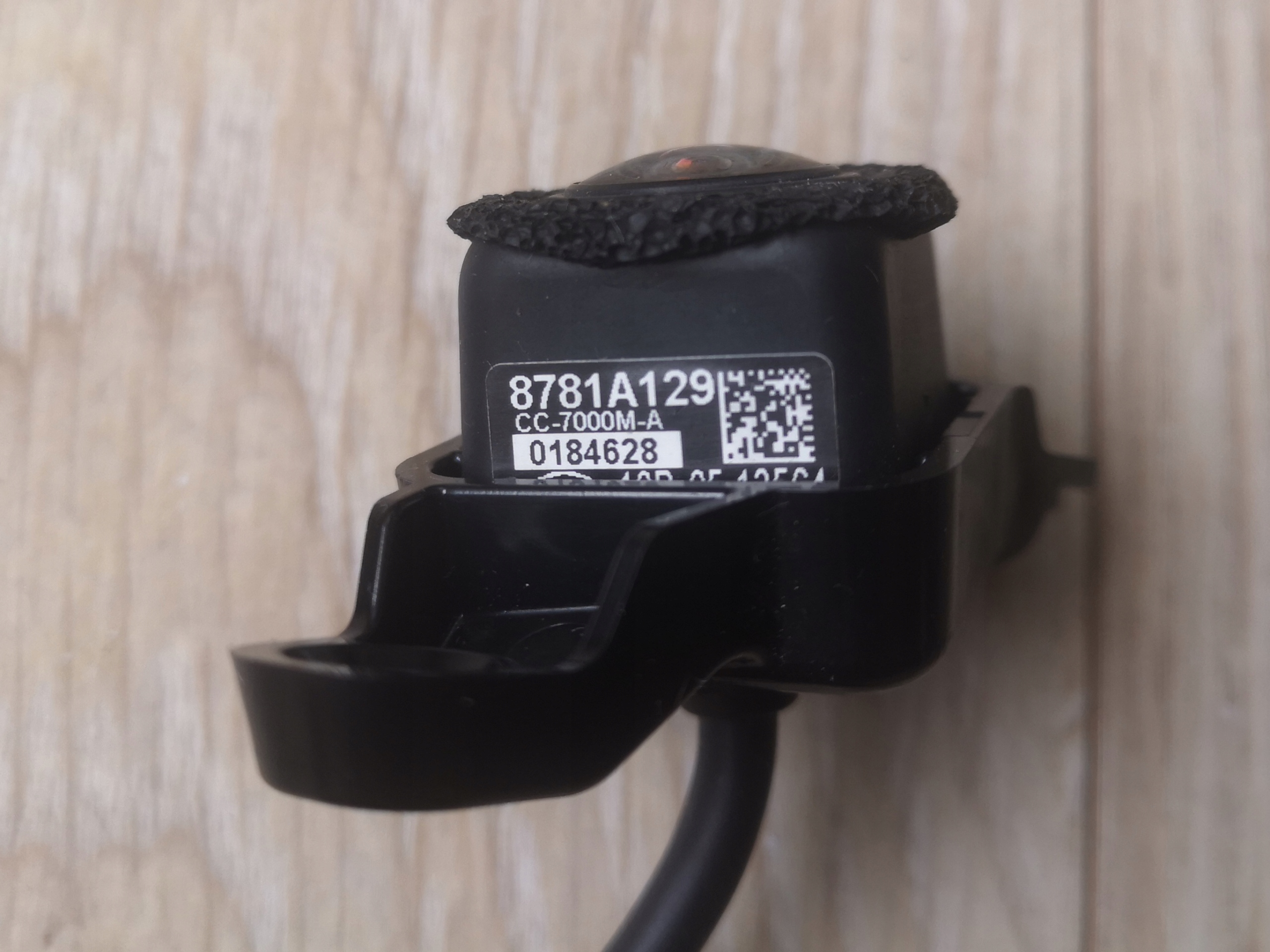 MITSUBISHI ECLIPSE CROSS KAMERA TOP VIEW of left mirrors OE