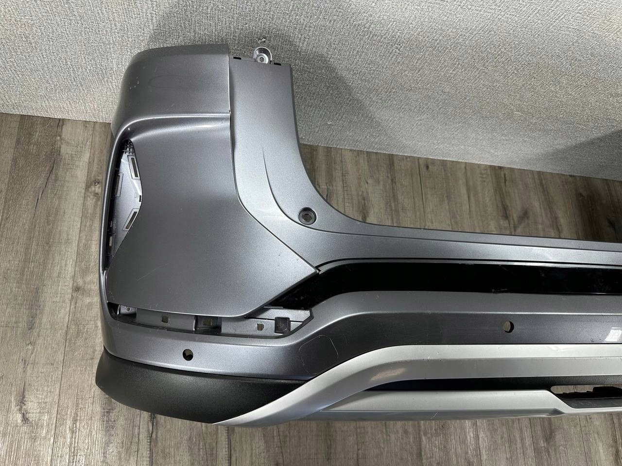 BYD SONG positif 2023-> pare choc arrière SA3HK-2804111