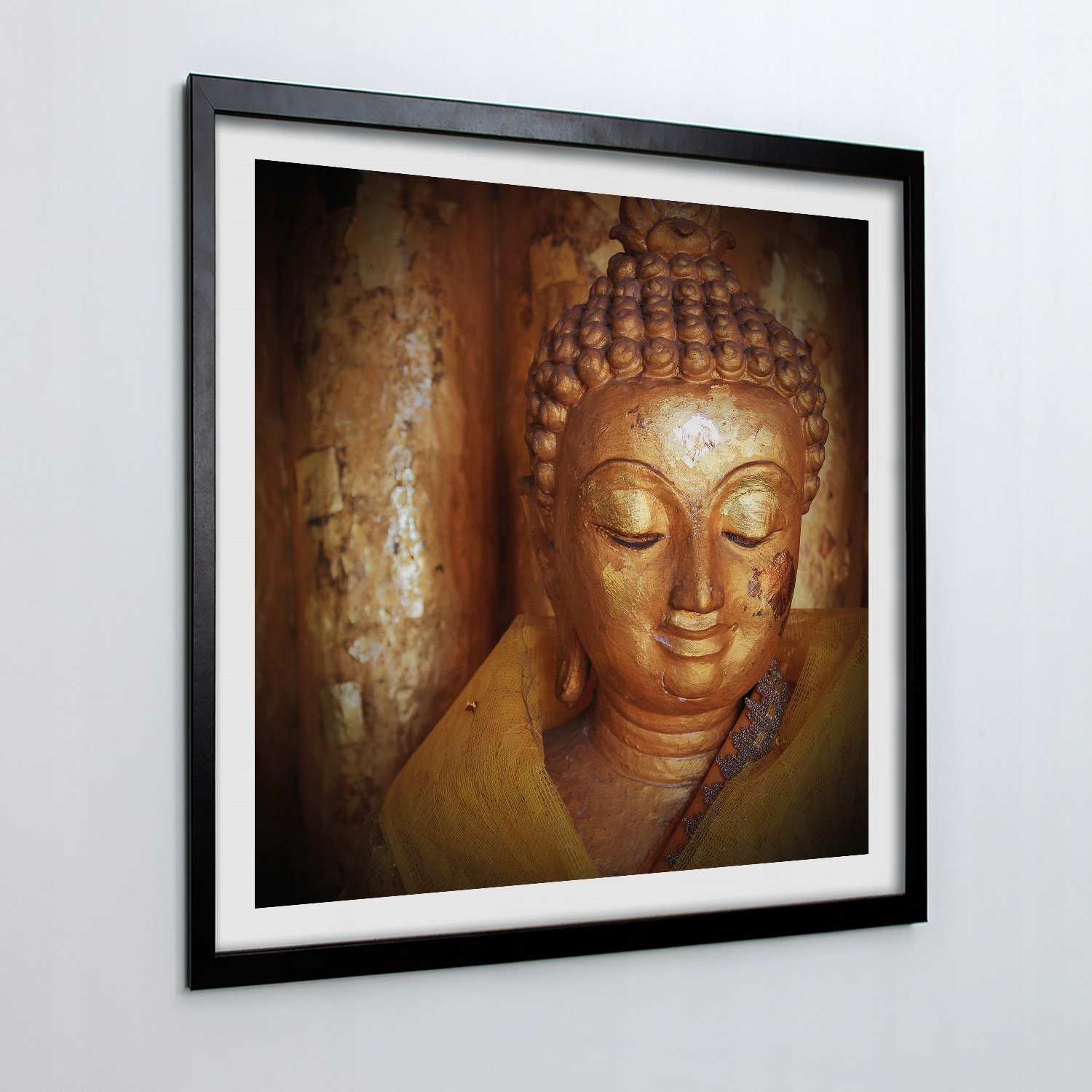 Nástěnný obraz s rámečkem Zlatá buddha socha 50x50 cm