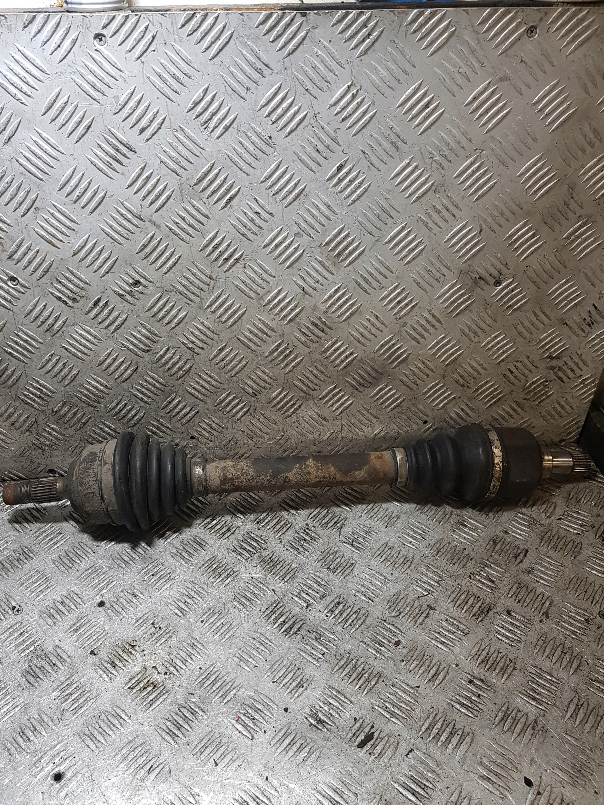 semi-axis semi-axis left front PEUGEOT 3008 1.6B