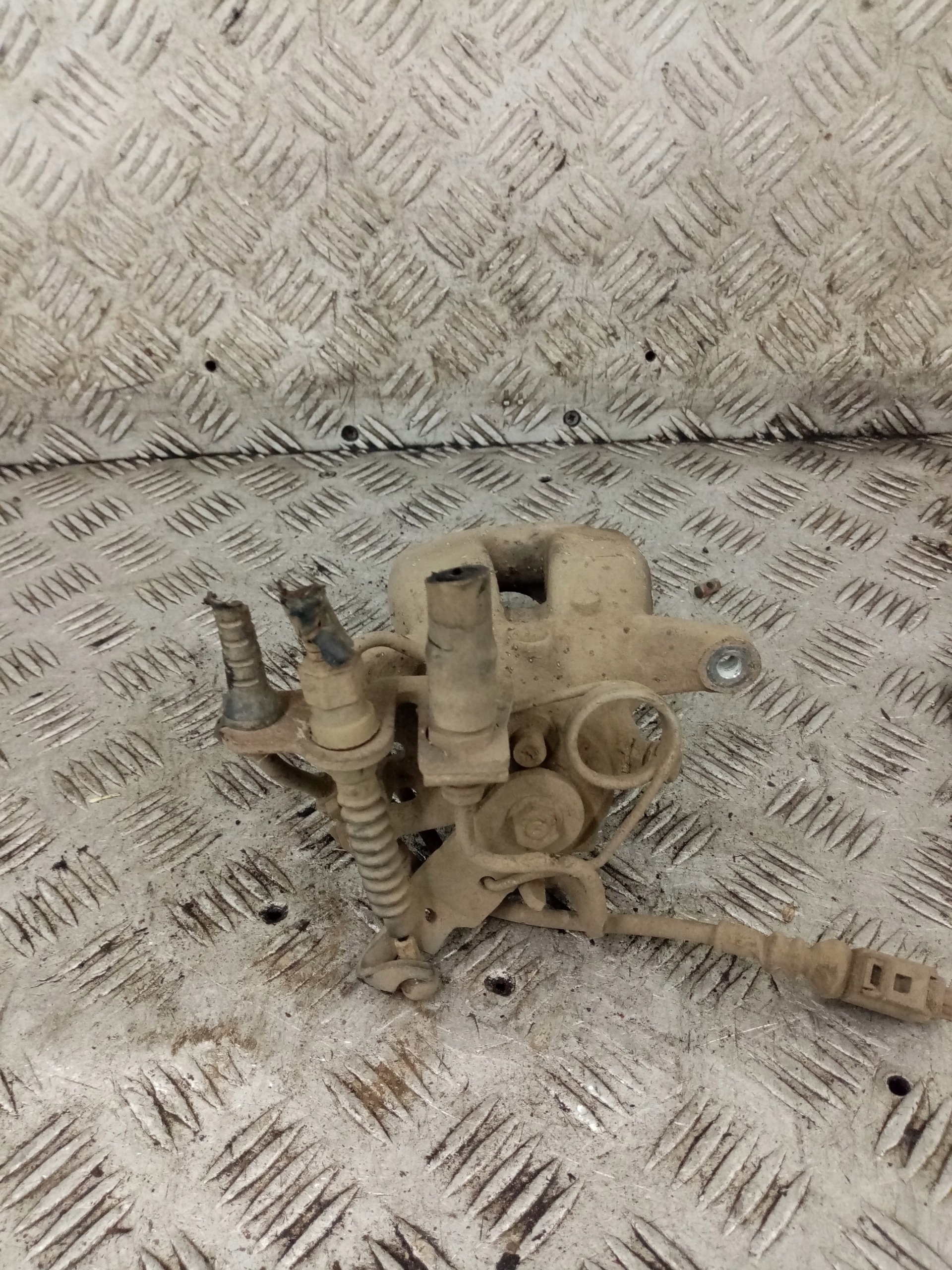 caliper brake right rear part rear VOLKSWAGEN CADDY 3