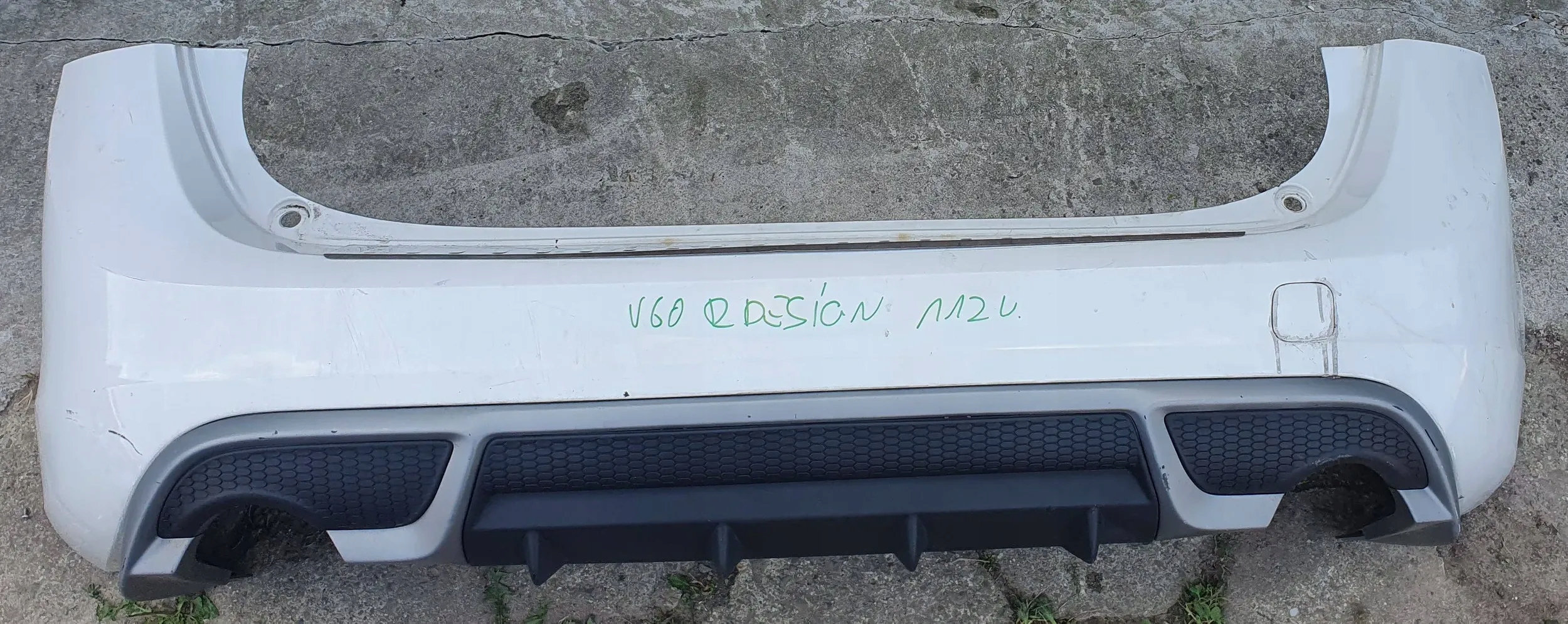 Volvo V60 10-13 R-design kombi front bumper front $