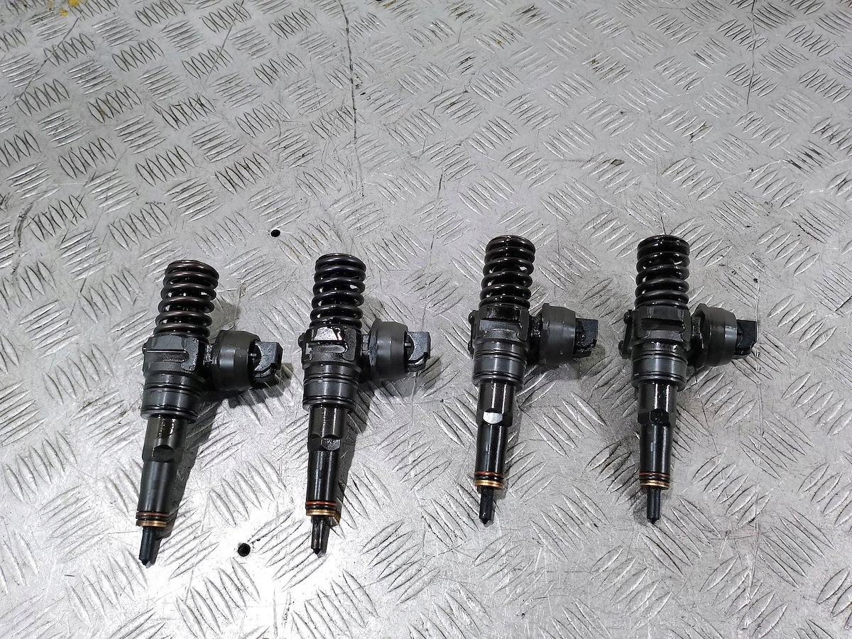 POMPOWTRYSK AUDI A4 B6 038130073BA 1.9 TDI