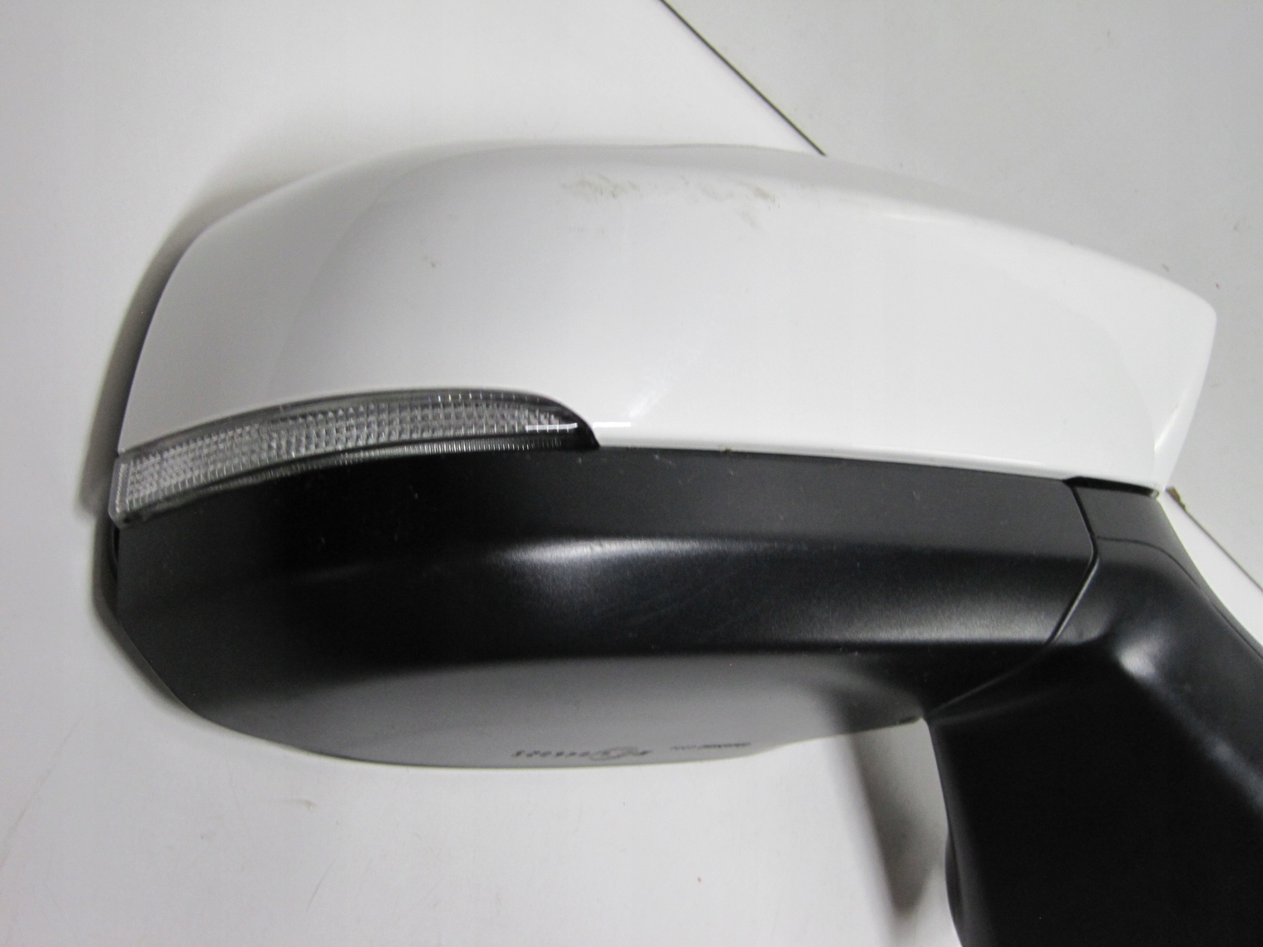 mirror TOYOTA COROLLA CROSS right