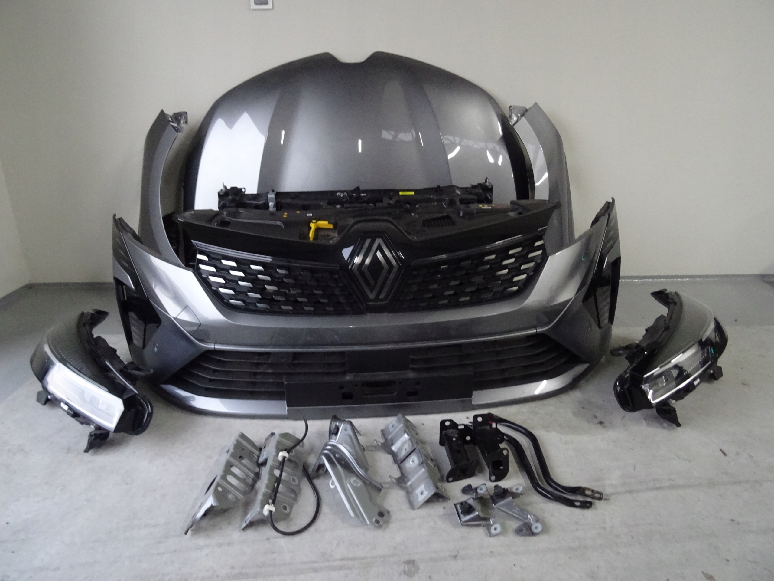 Kompletny Przód Maska Zderzak Błotnik Lampa Pas Renault Clio V LIFT ALPINE