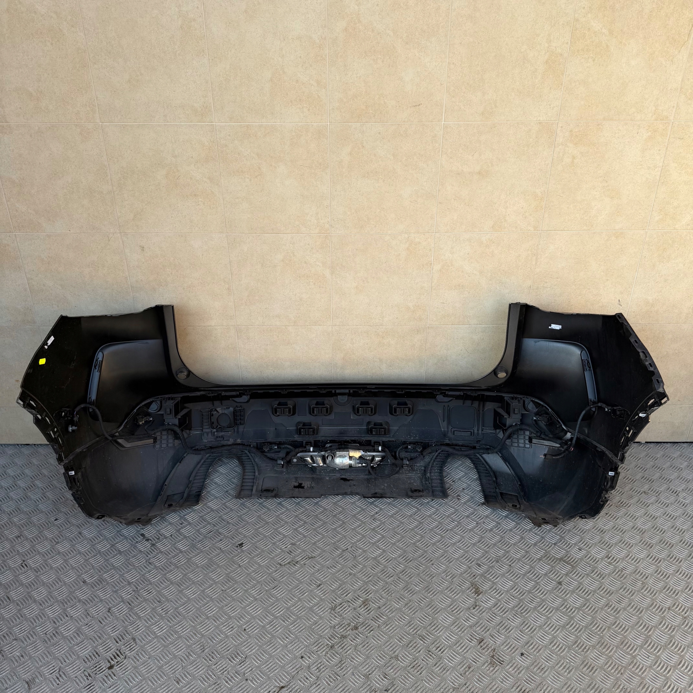 bumper rear complete CITROEN C4 III 2024 ROK 6 PDC