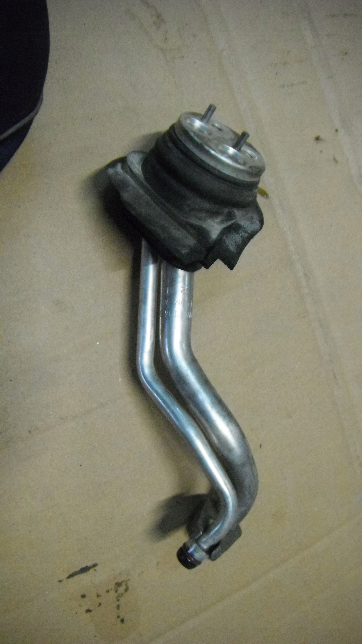 BMW E46 2.0 TD 00-04 PRZEWÓD KLIMATYZACJI