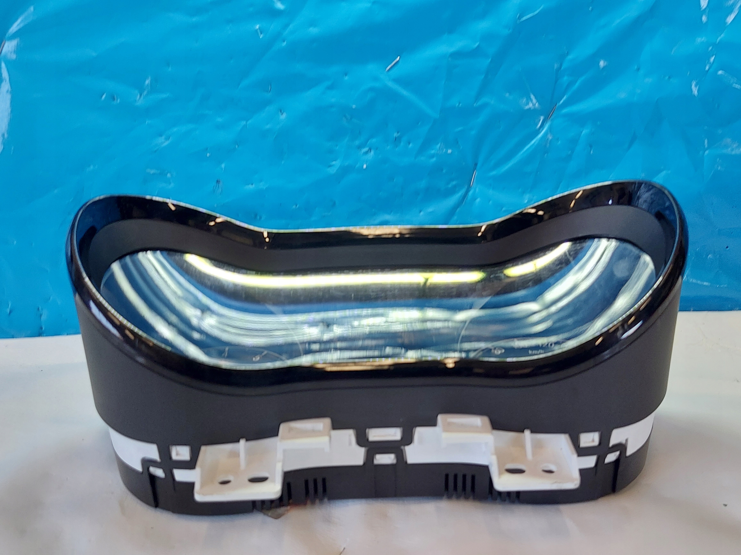 dials clock OPEL KARL 2017R 1.0 b 42505453
