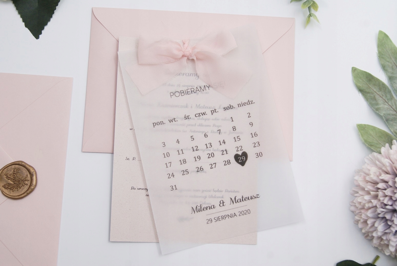 PIĘKNE ZAPROSZENIA ŚLUBNE Z KALENDARZEM I WSTĄŻKĄ Kolor dominujący wielokolorowy