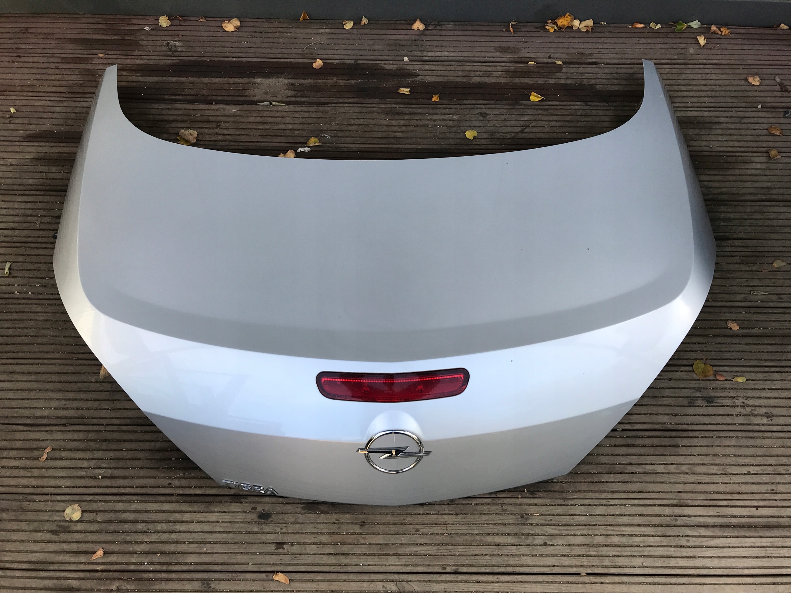 trunk door boot OPEL TIGRA B Z157
