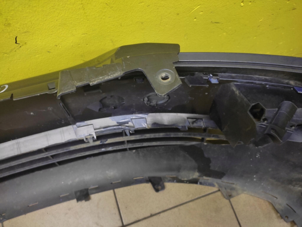 MITSUBISHI COLT VI CZC bumper front